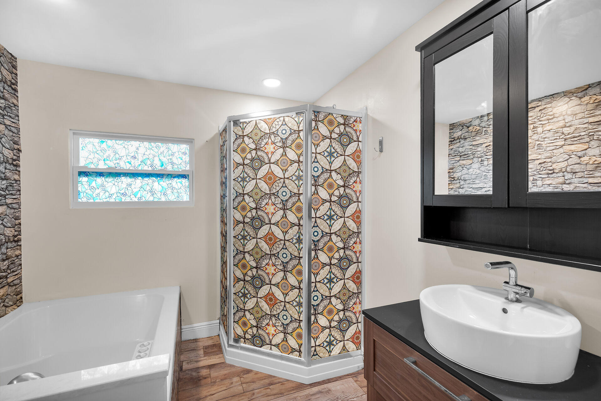7 Avenue D
