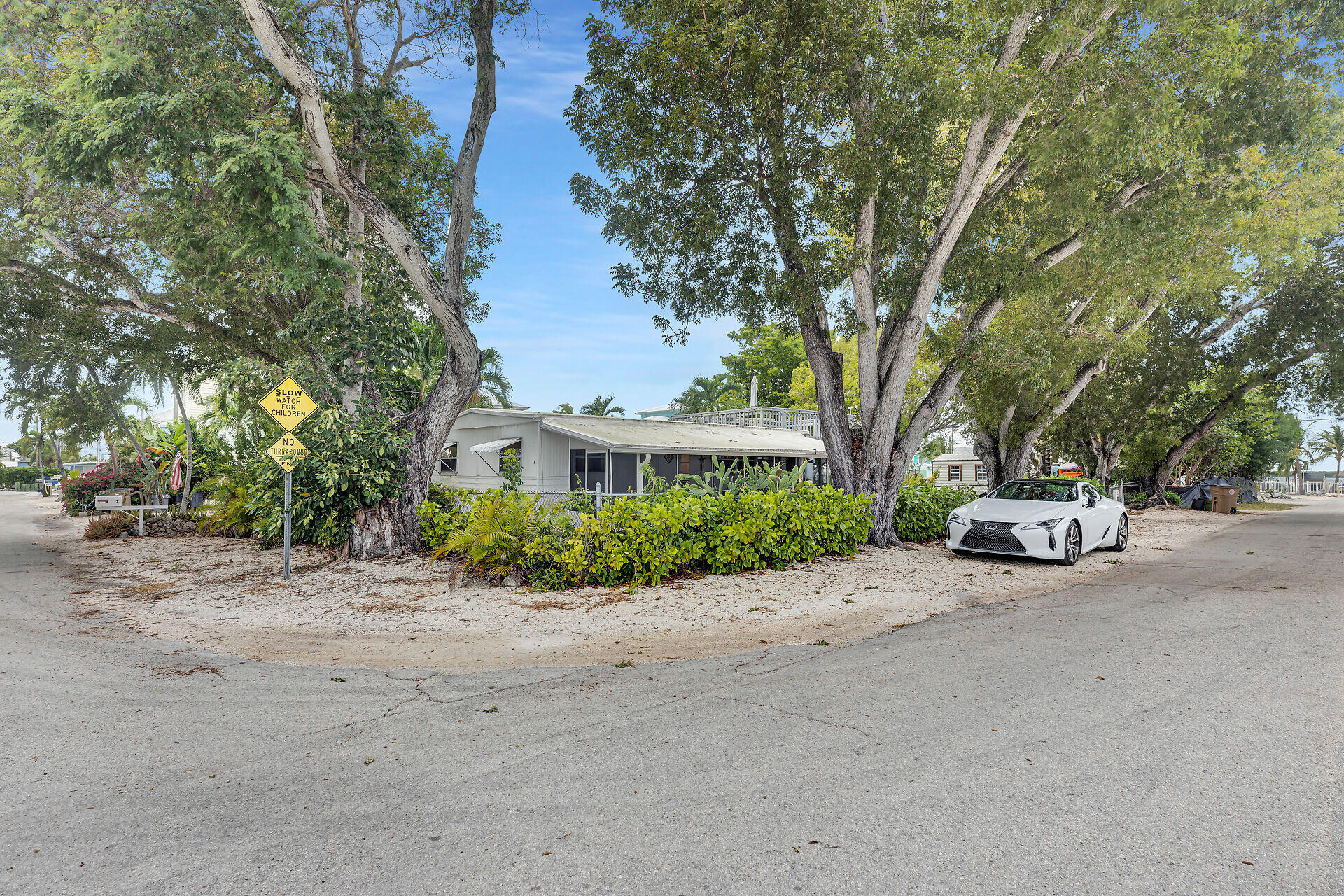 7 Avenue D