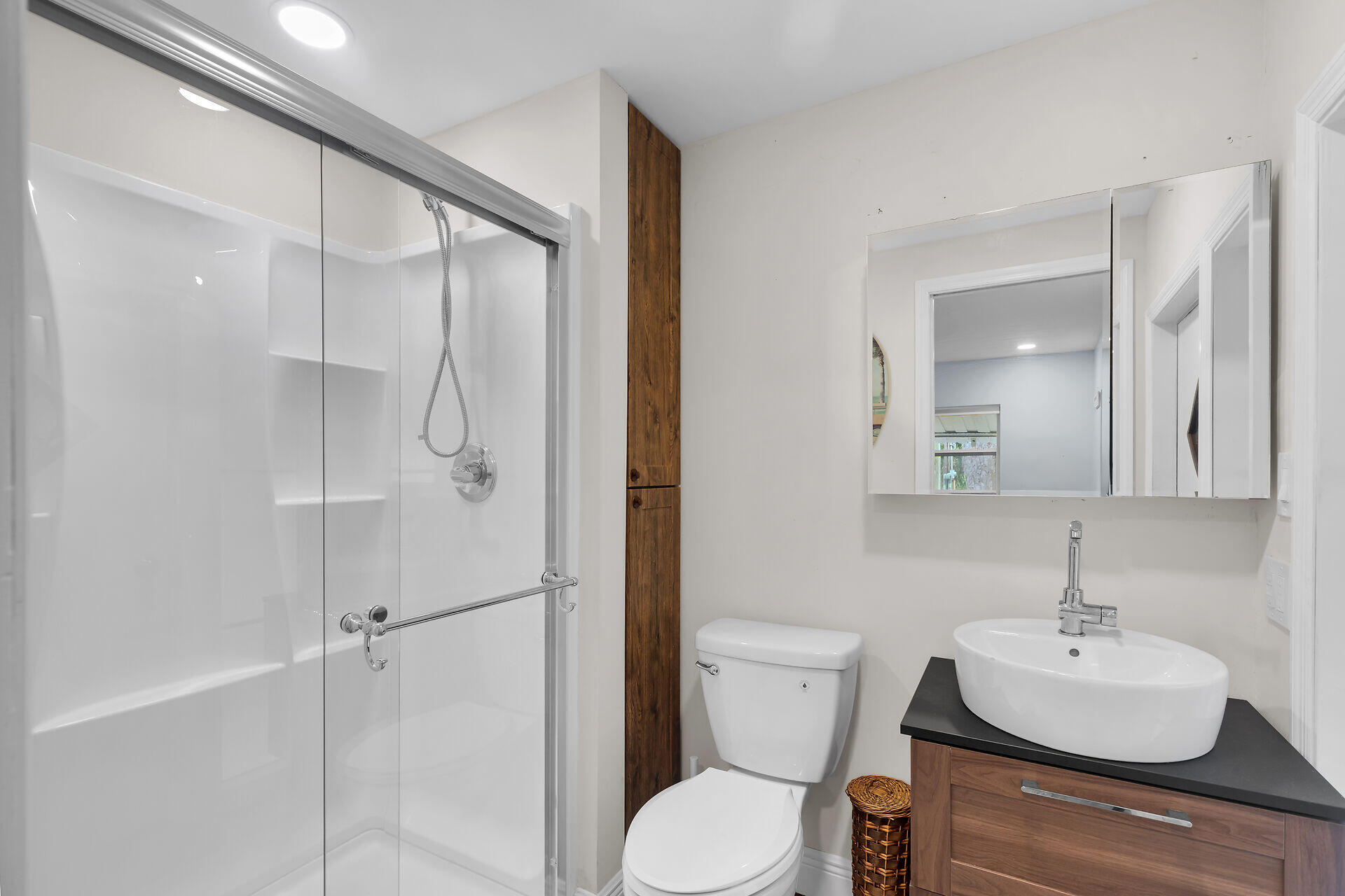 7 Avenue D