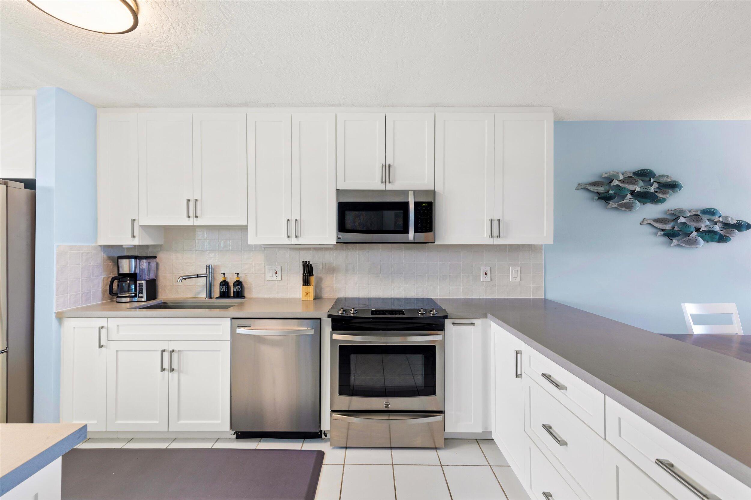 1901 S Roosevelt Boulevard 407W