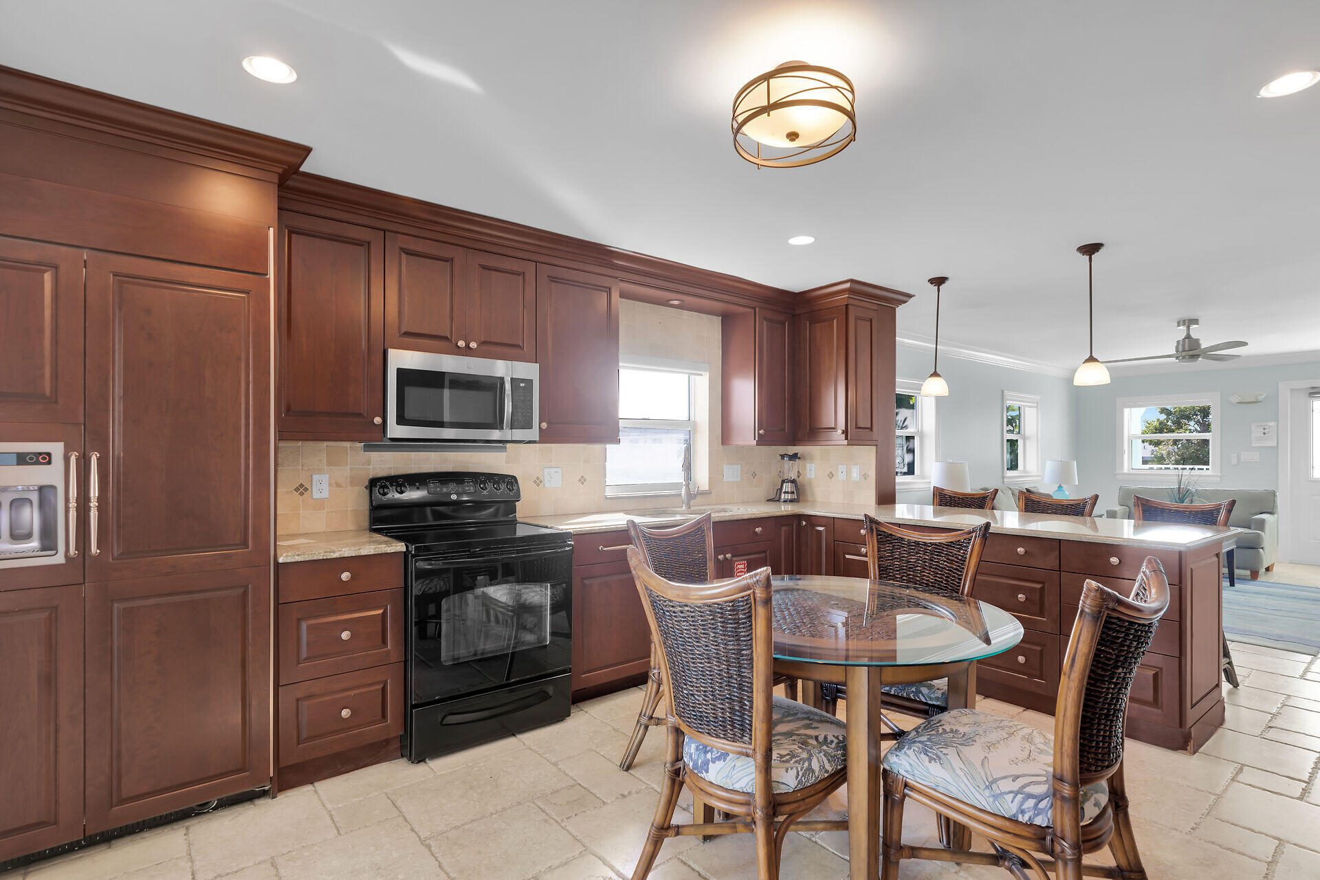 580 & 590 10th Street