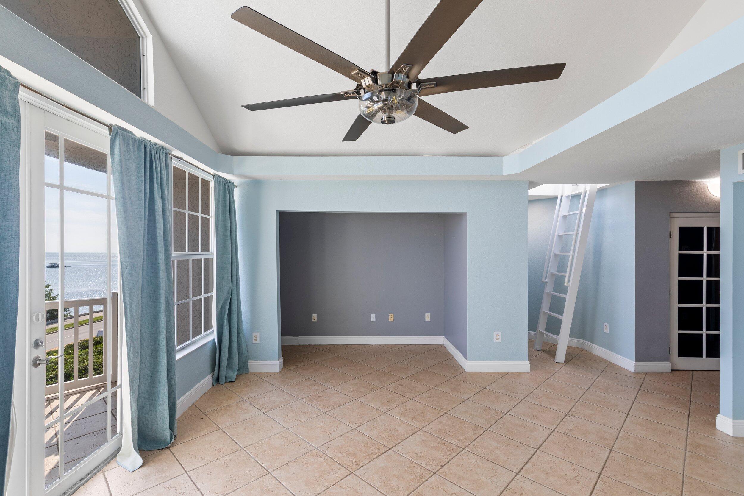 43 Seaside South Court