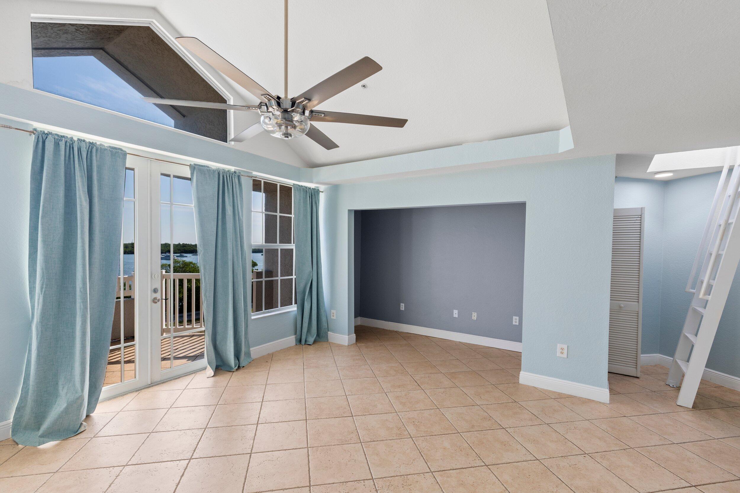 43 Seaside South Court