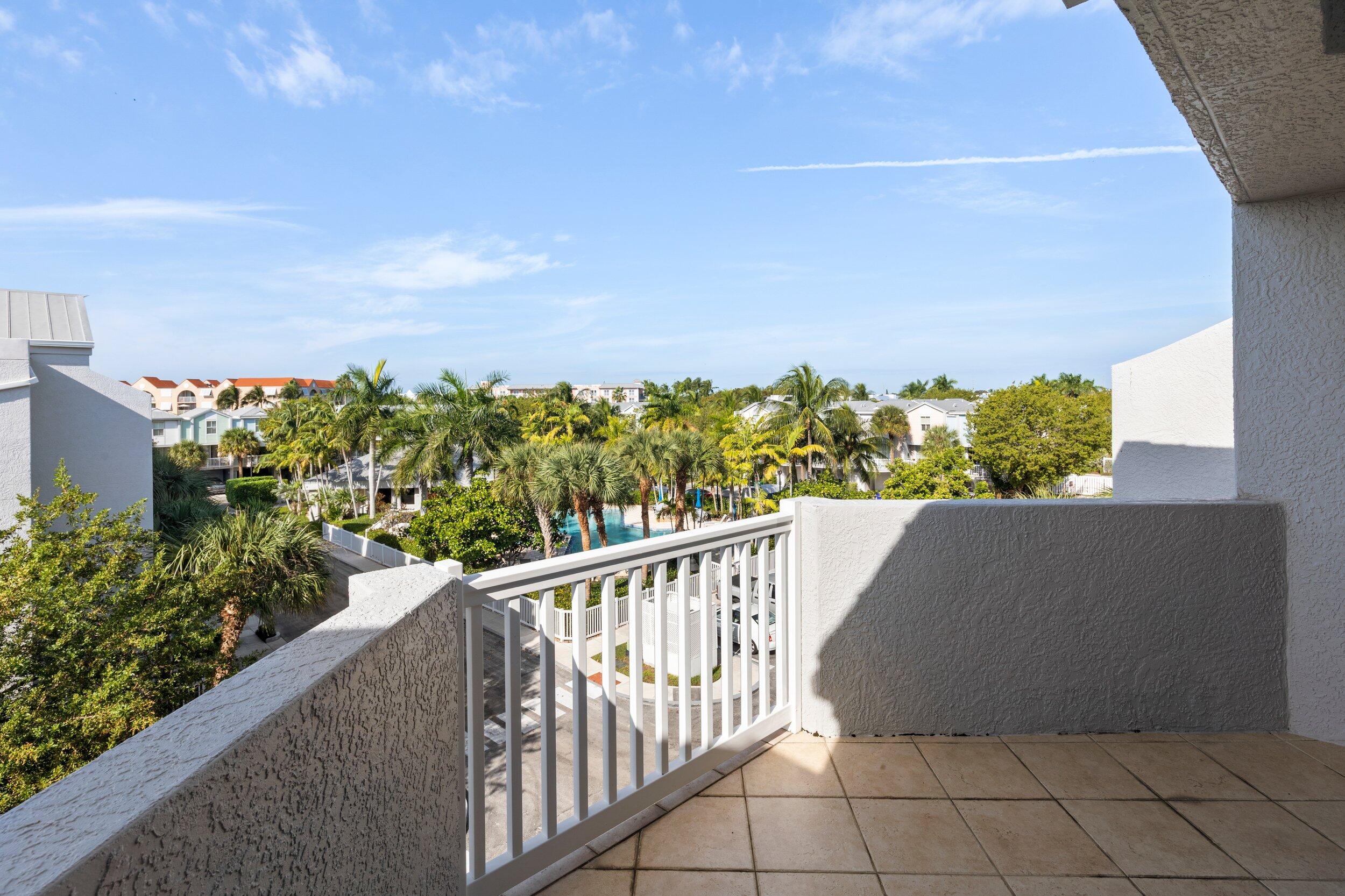 43 Seaside South Court