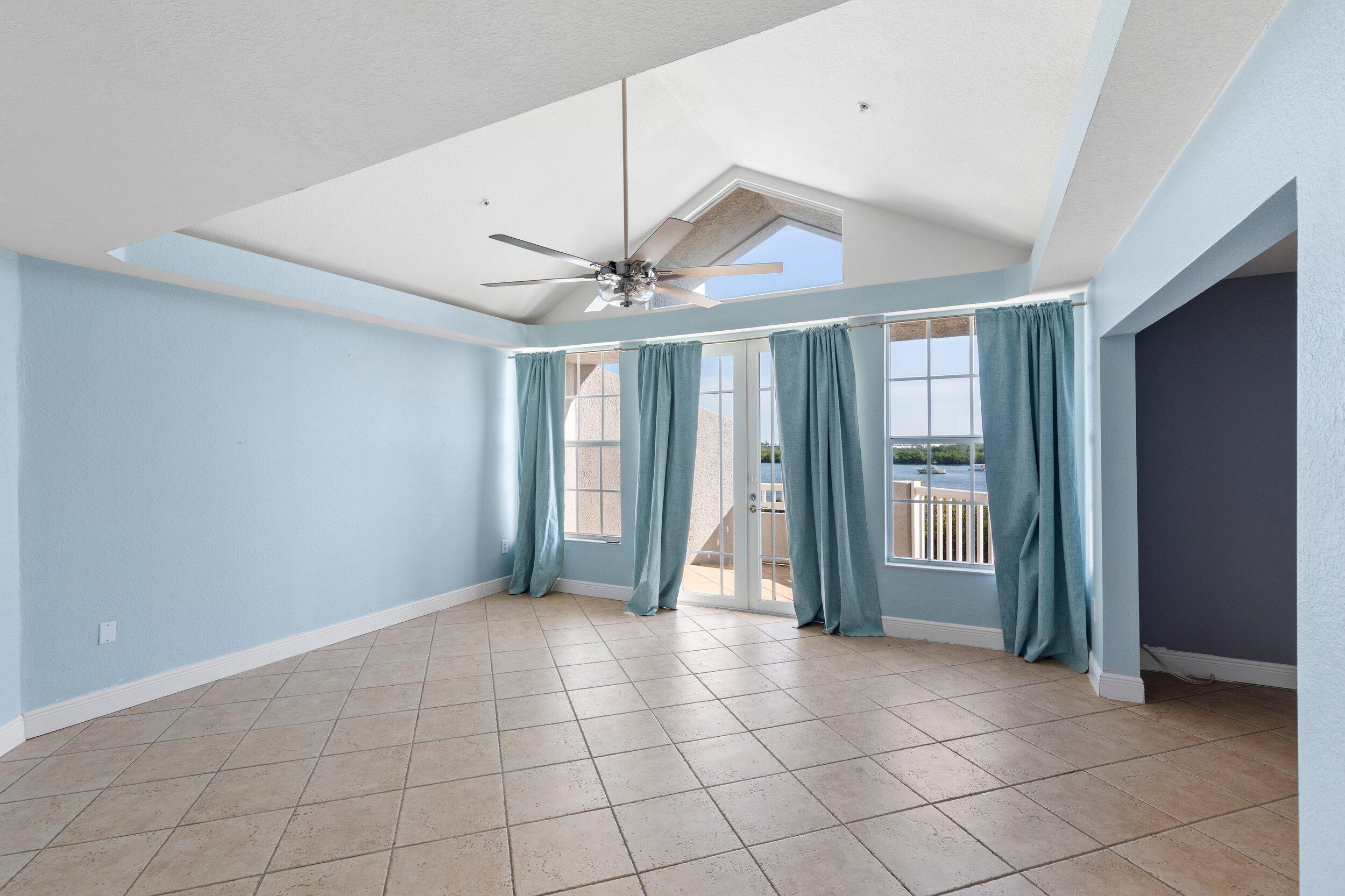 43 Seaside South Court