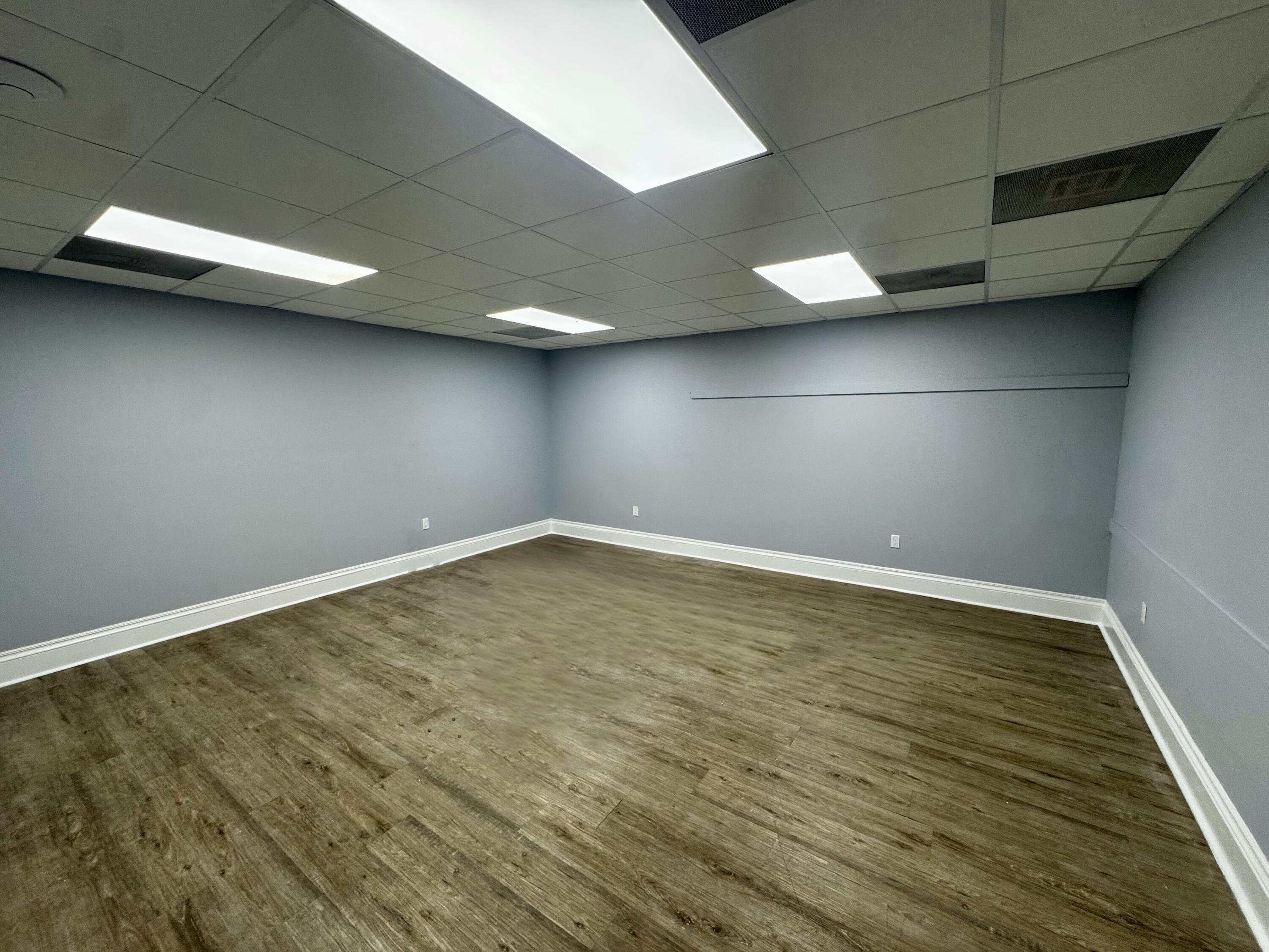 524 Eaton Street 215