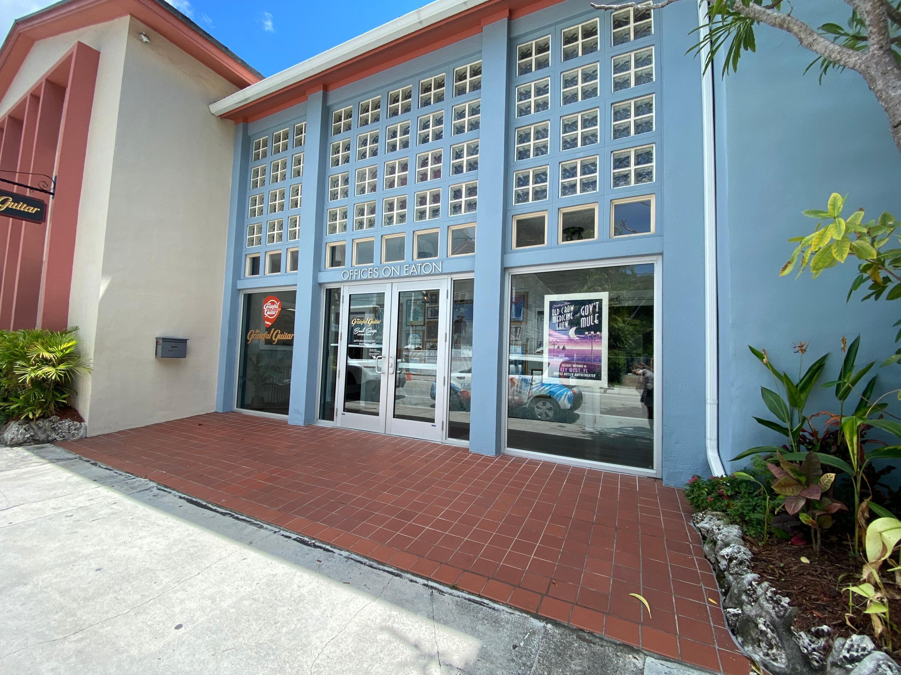 524 Eaton Street 215