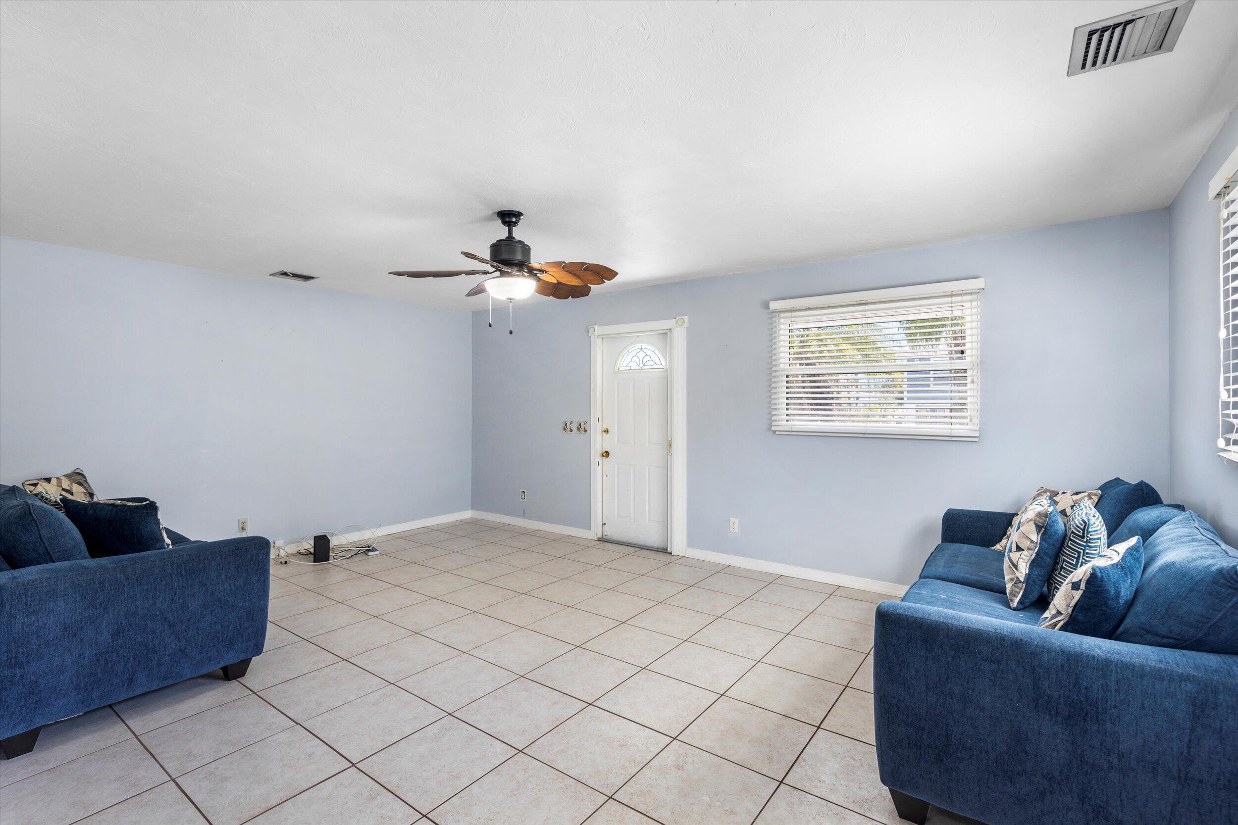 1634 Lantana Lane