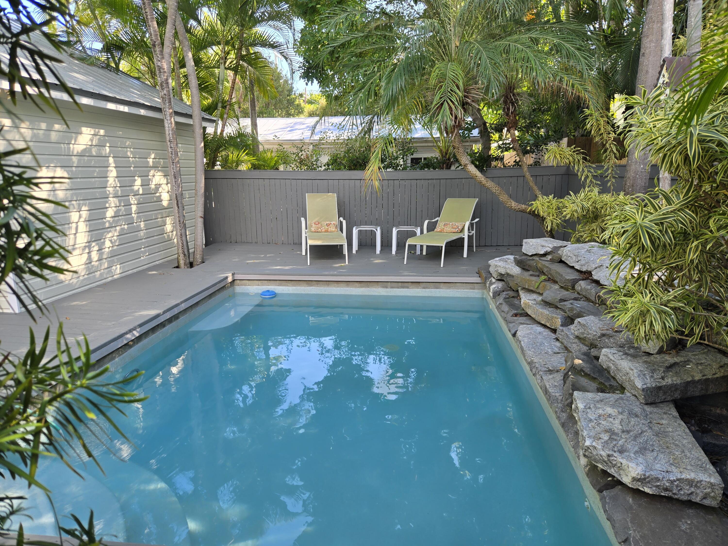 622 Louisa Street