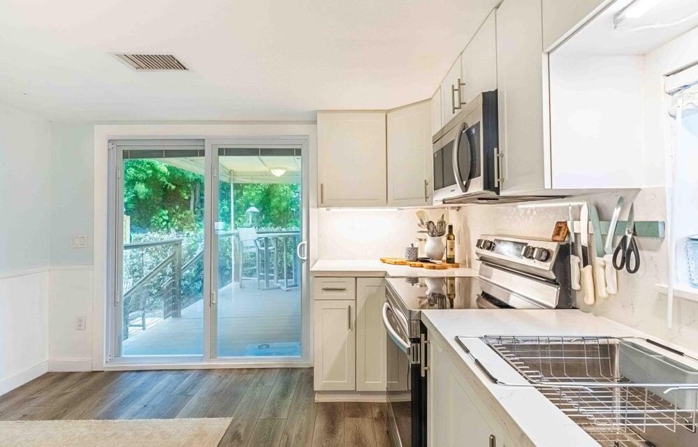 129 Airstream Lane
