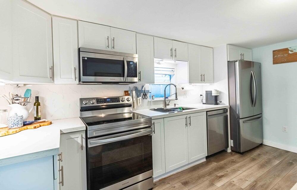 129 Airstream Lane
