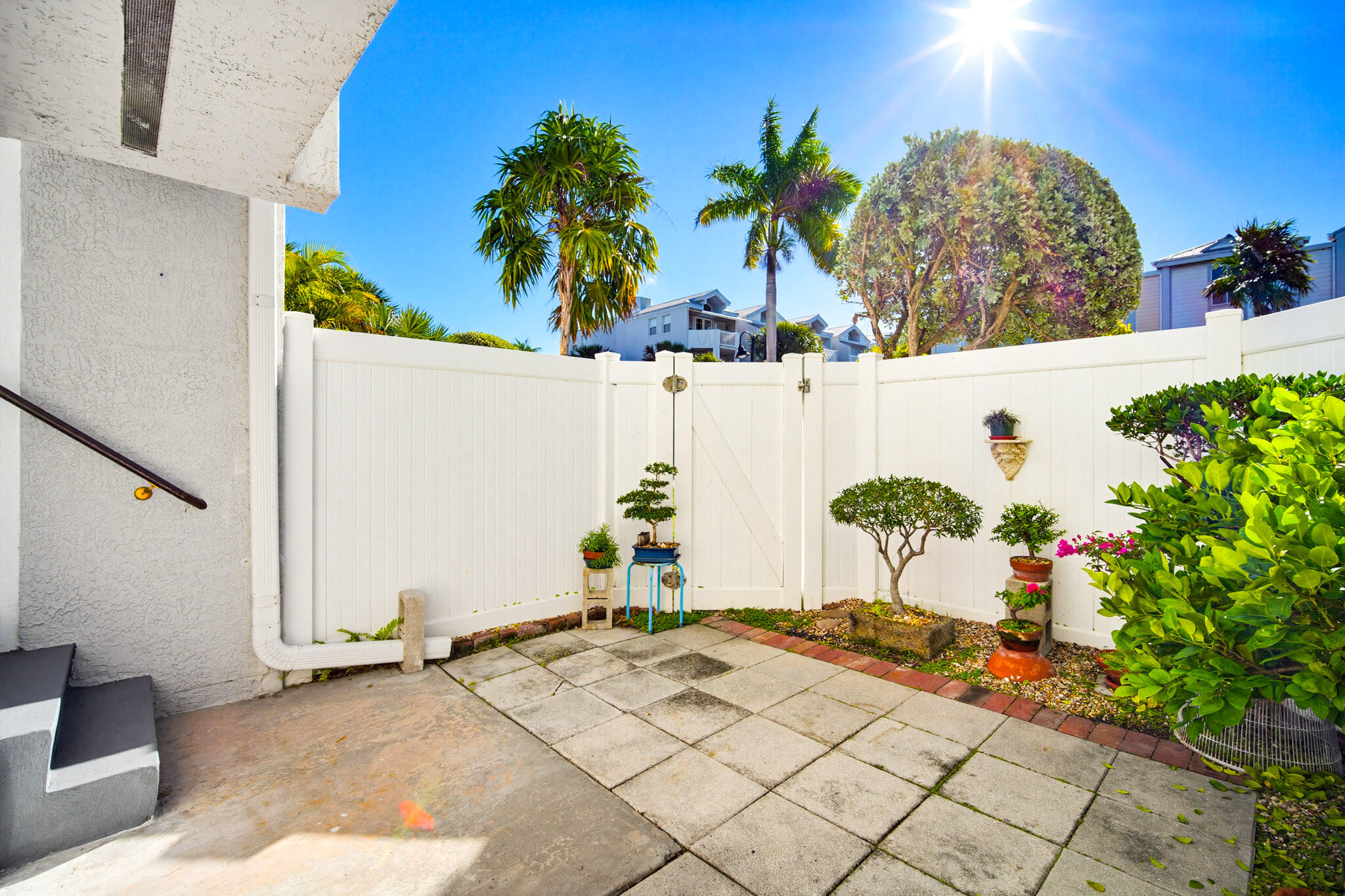 63 Seaside North Court