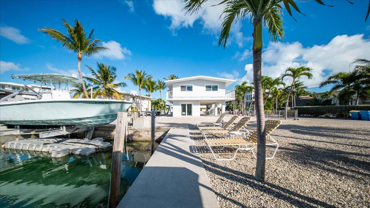 203 Bessie Road