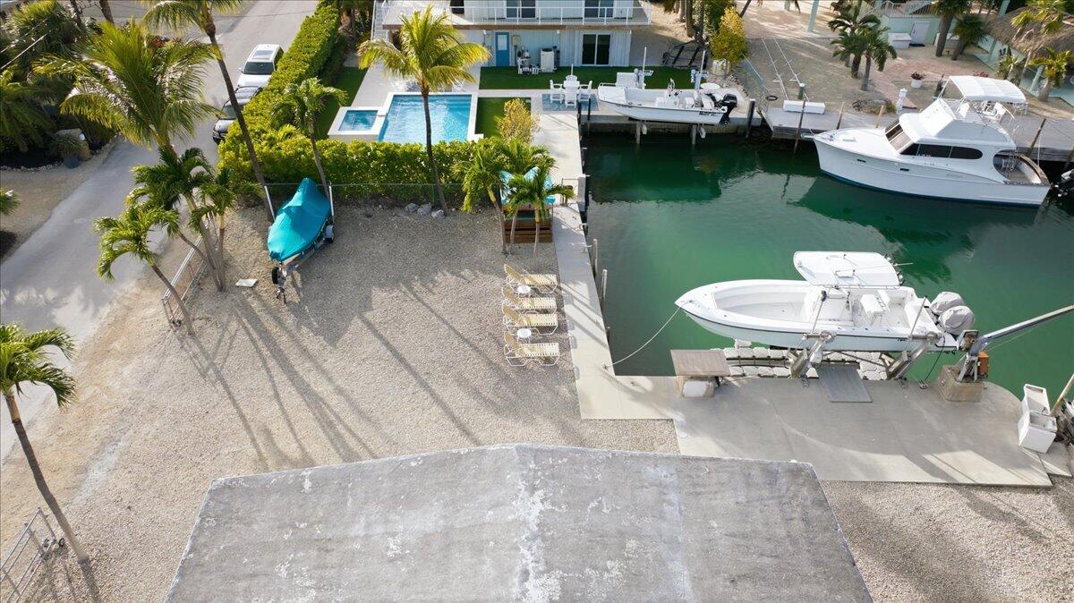 203 Bessie Road