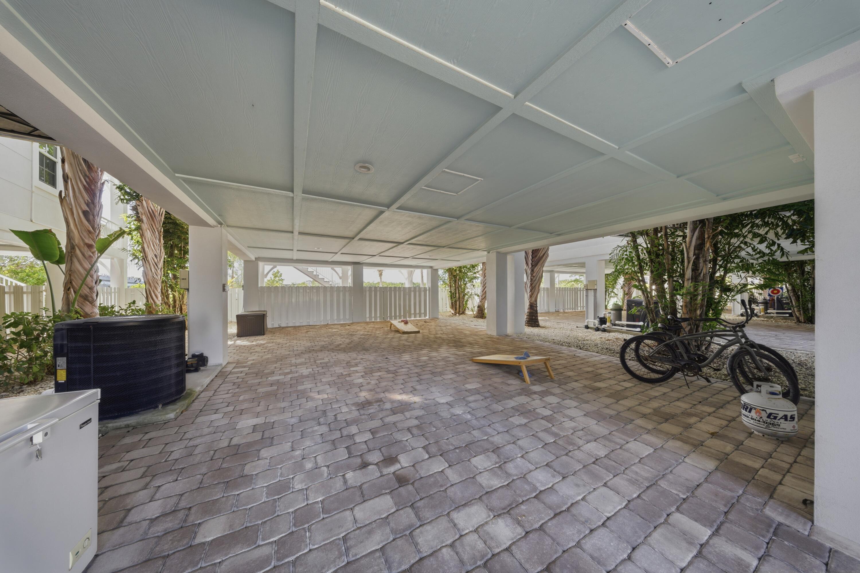 11890 1st Ave Gulf 2