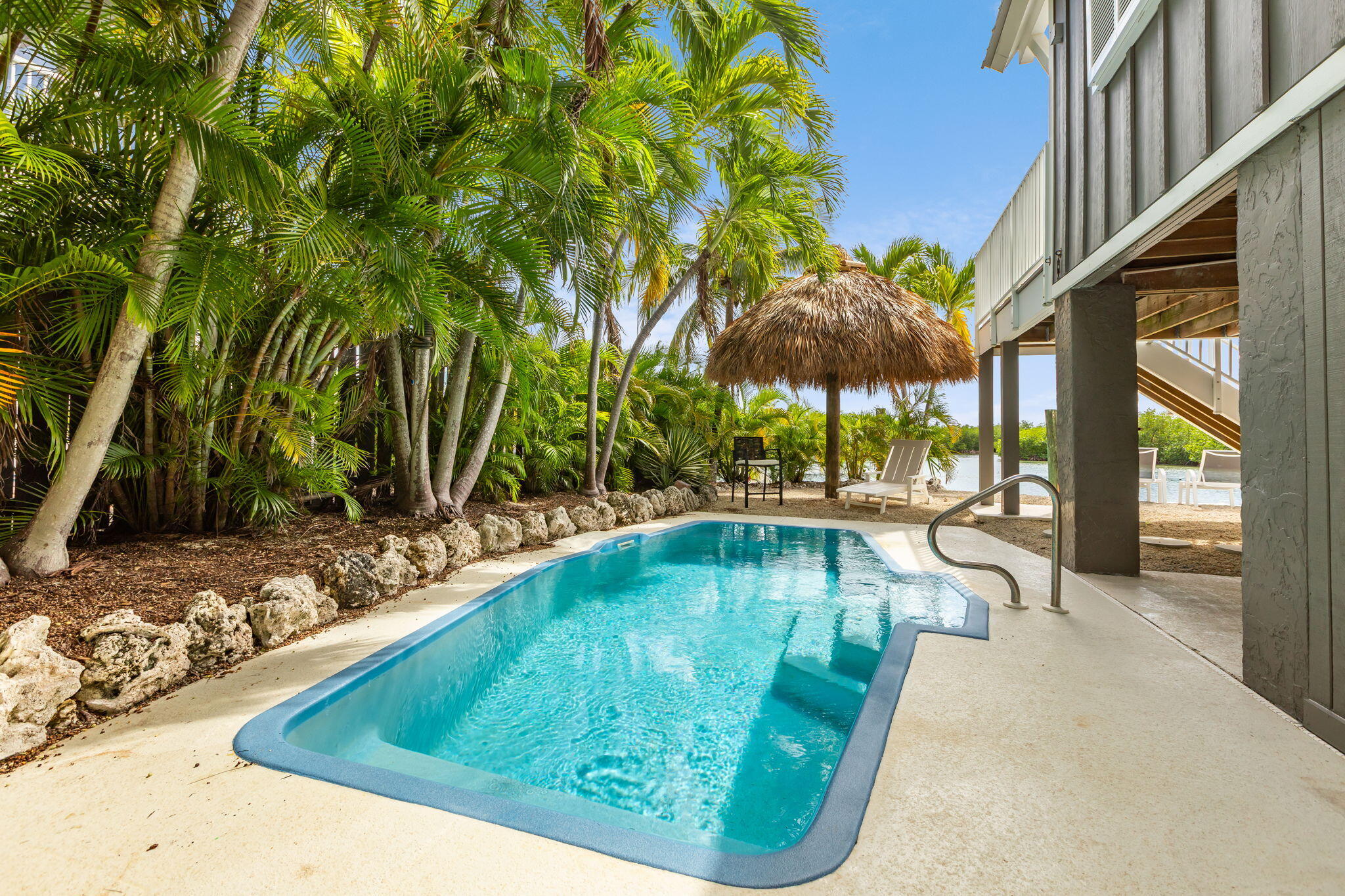 1082 Bay Drive