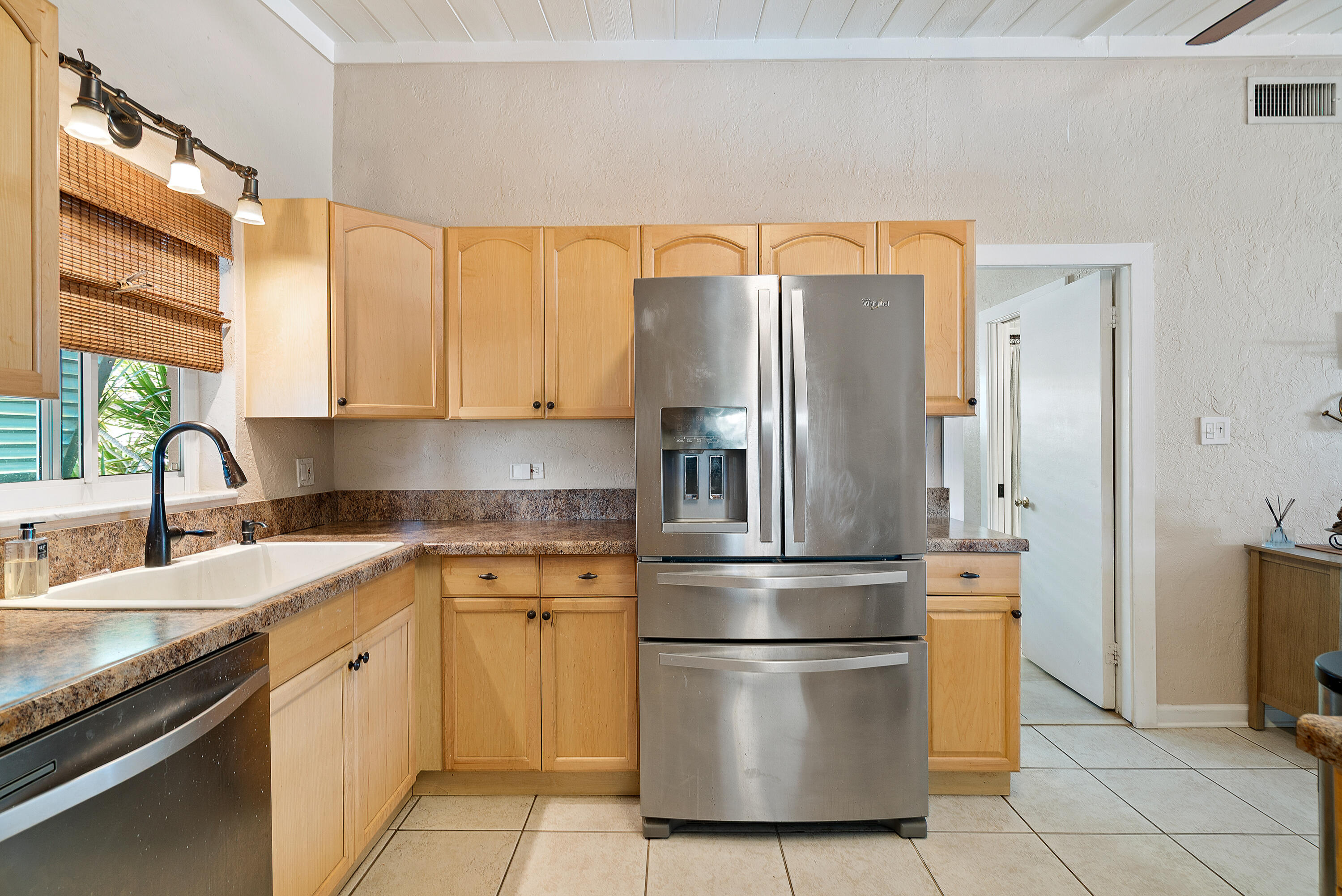 412 3Rd Street