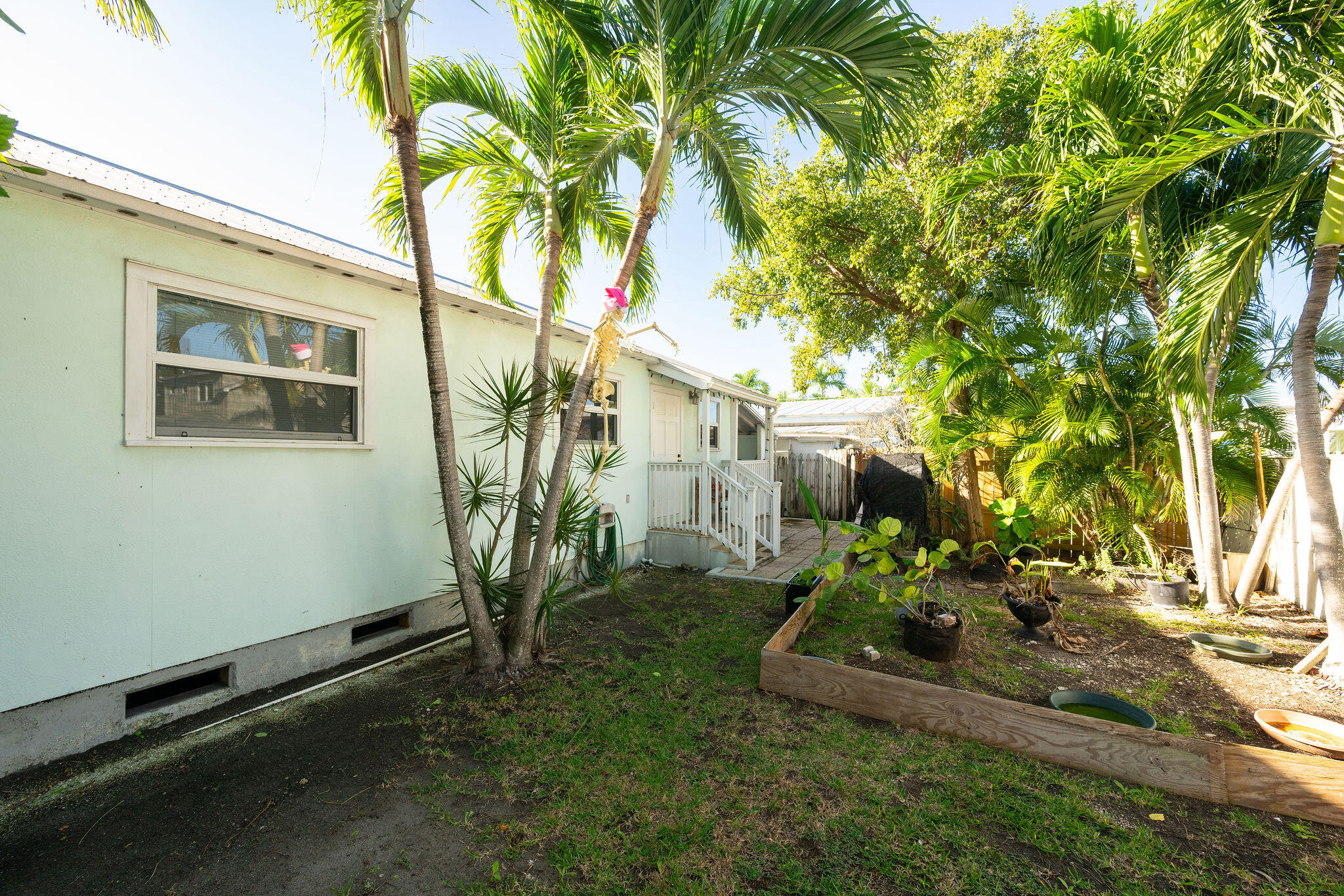2004 Patterson Avenue