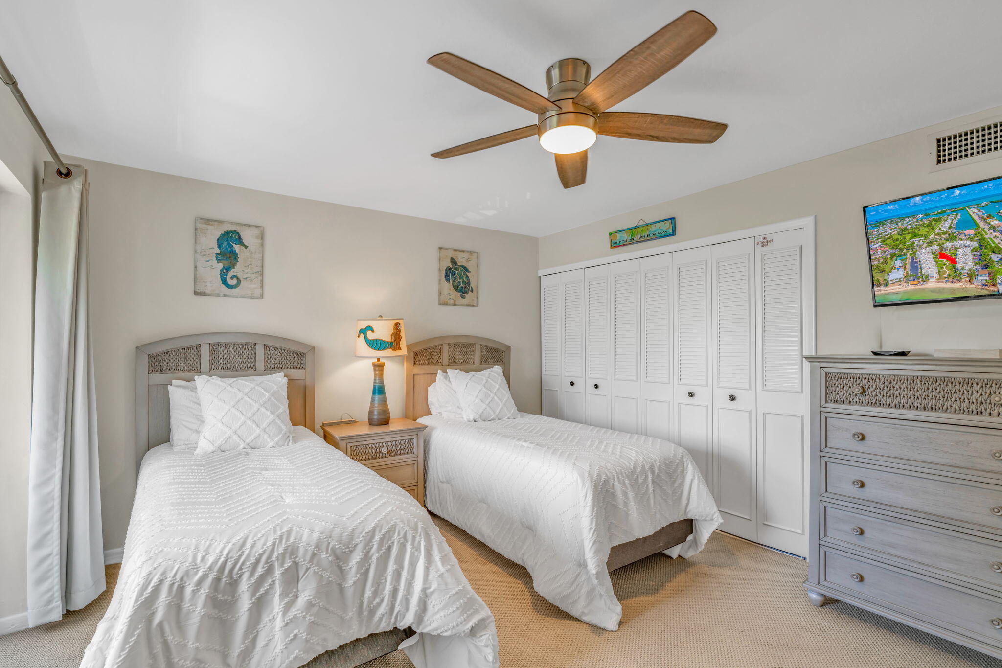 601 W Ocean Drive 414D