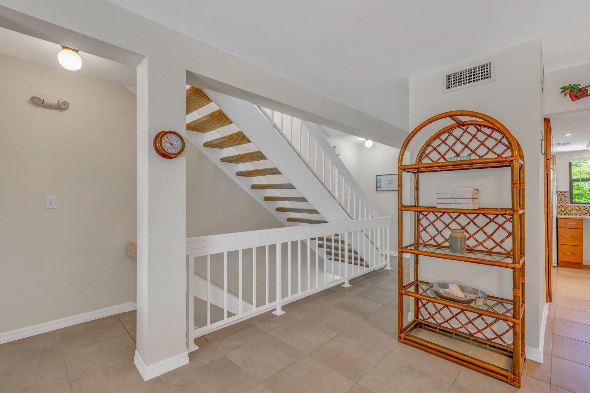 601 W Ocean Drive 414D