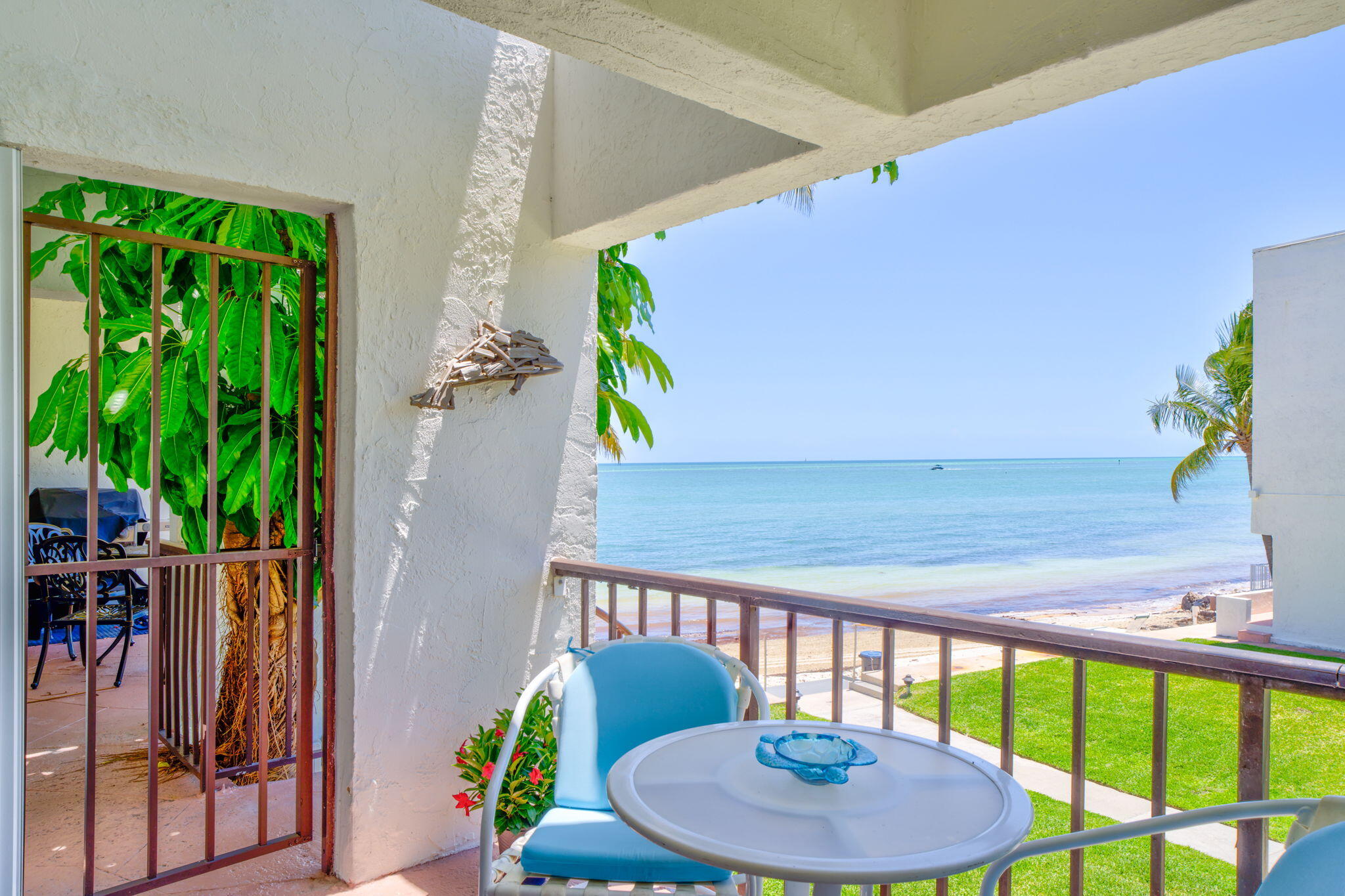 601 W Ocean Drive 414D