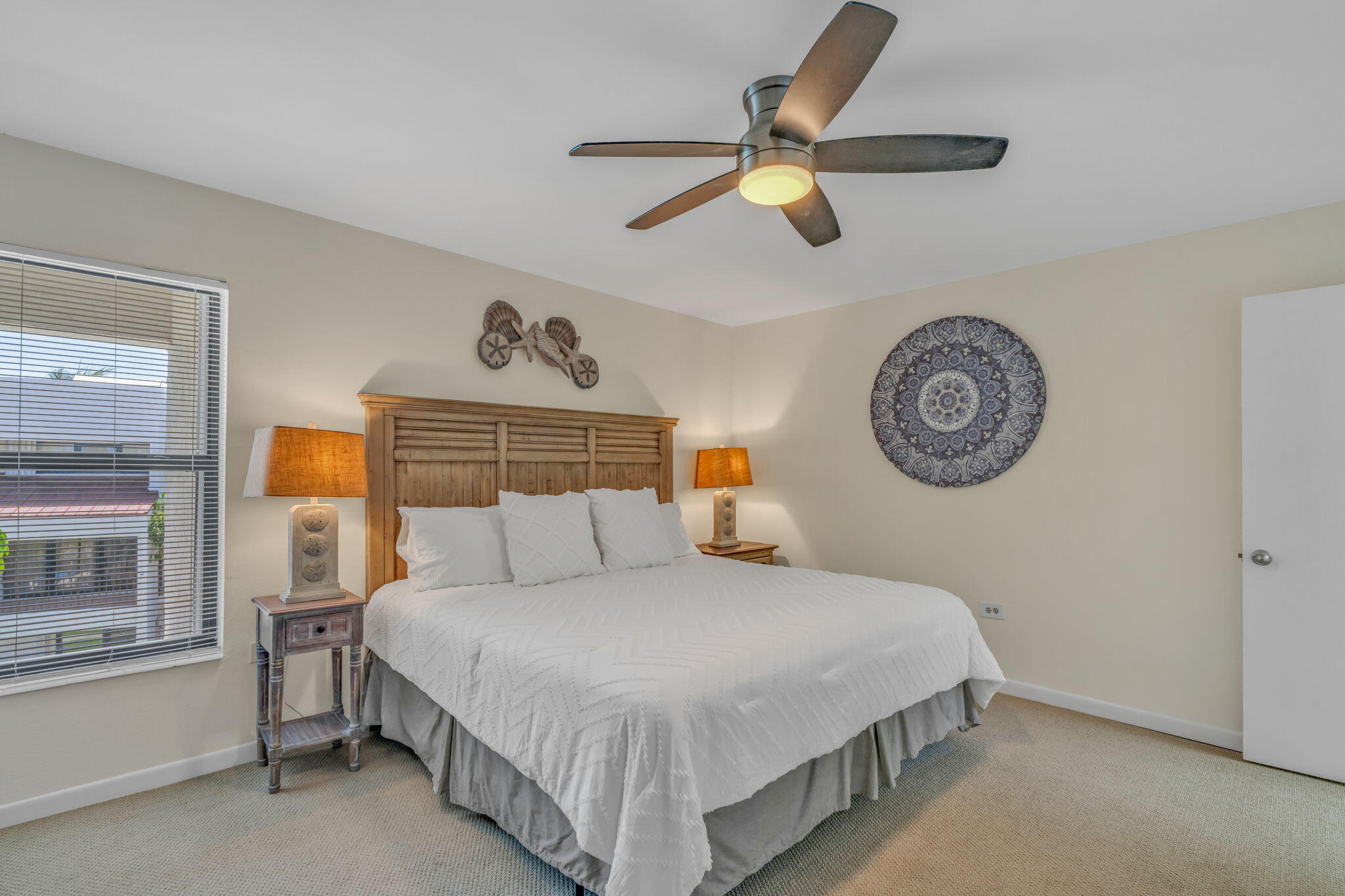 601 W Ocean Drive 414D