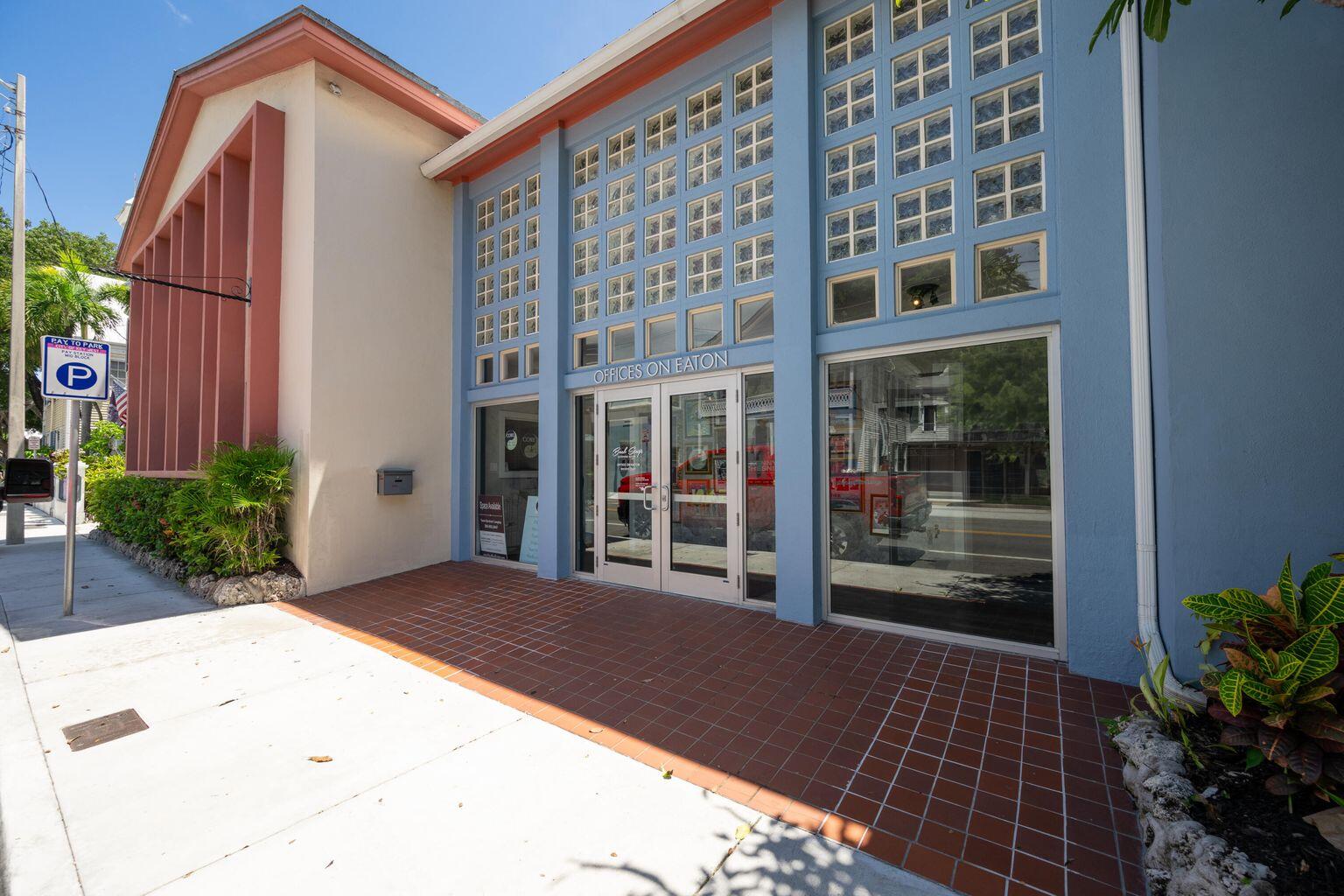 524 Eaton Street 213
