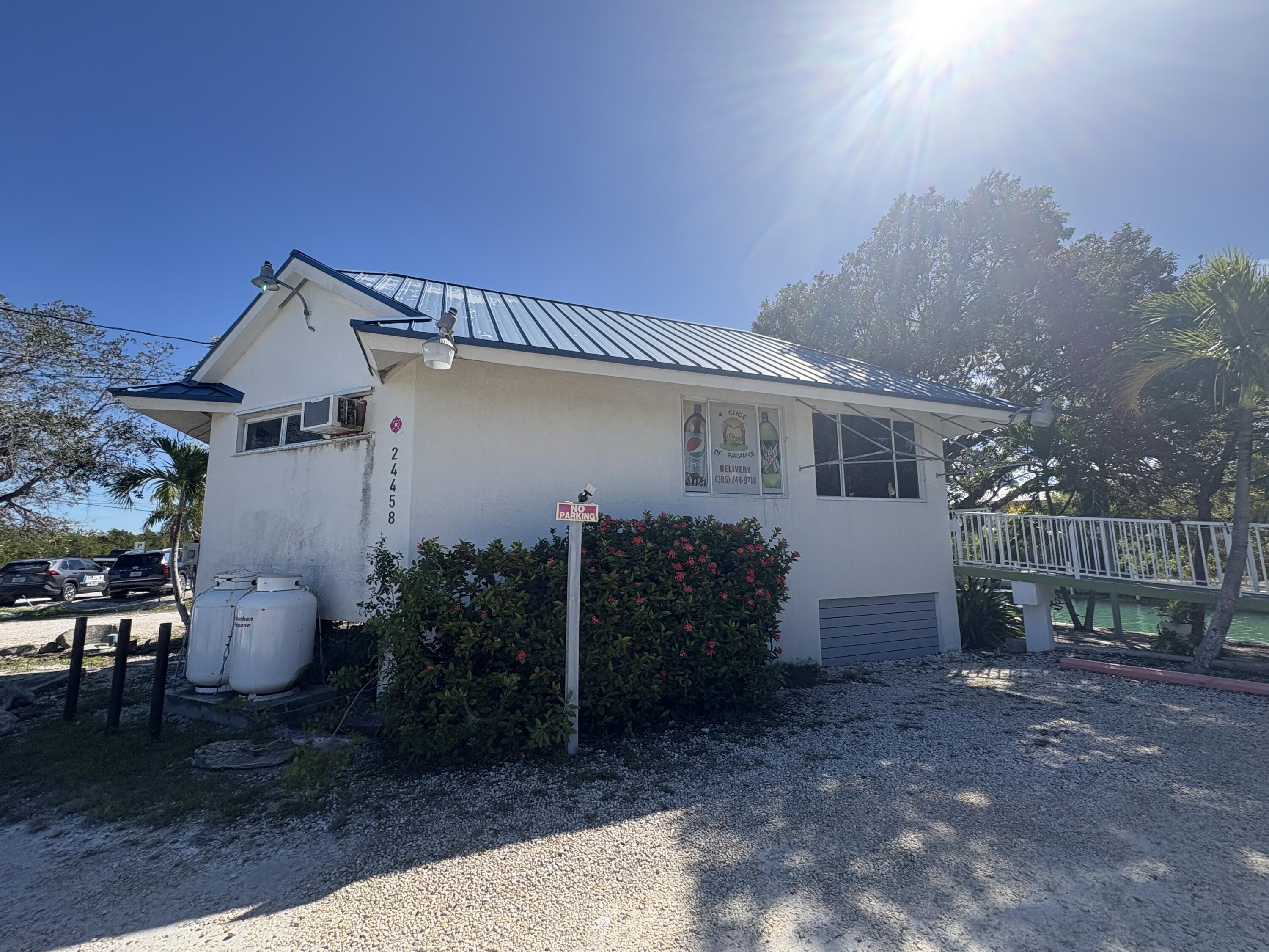 24458 Overseas Highway