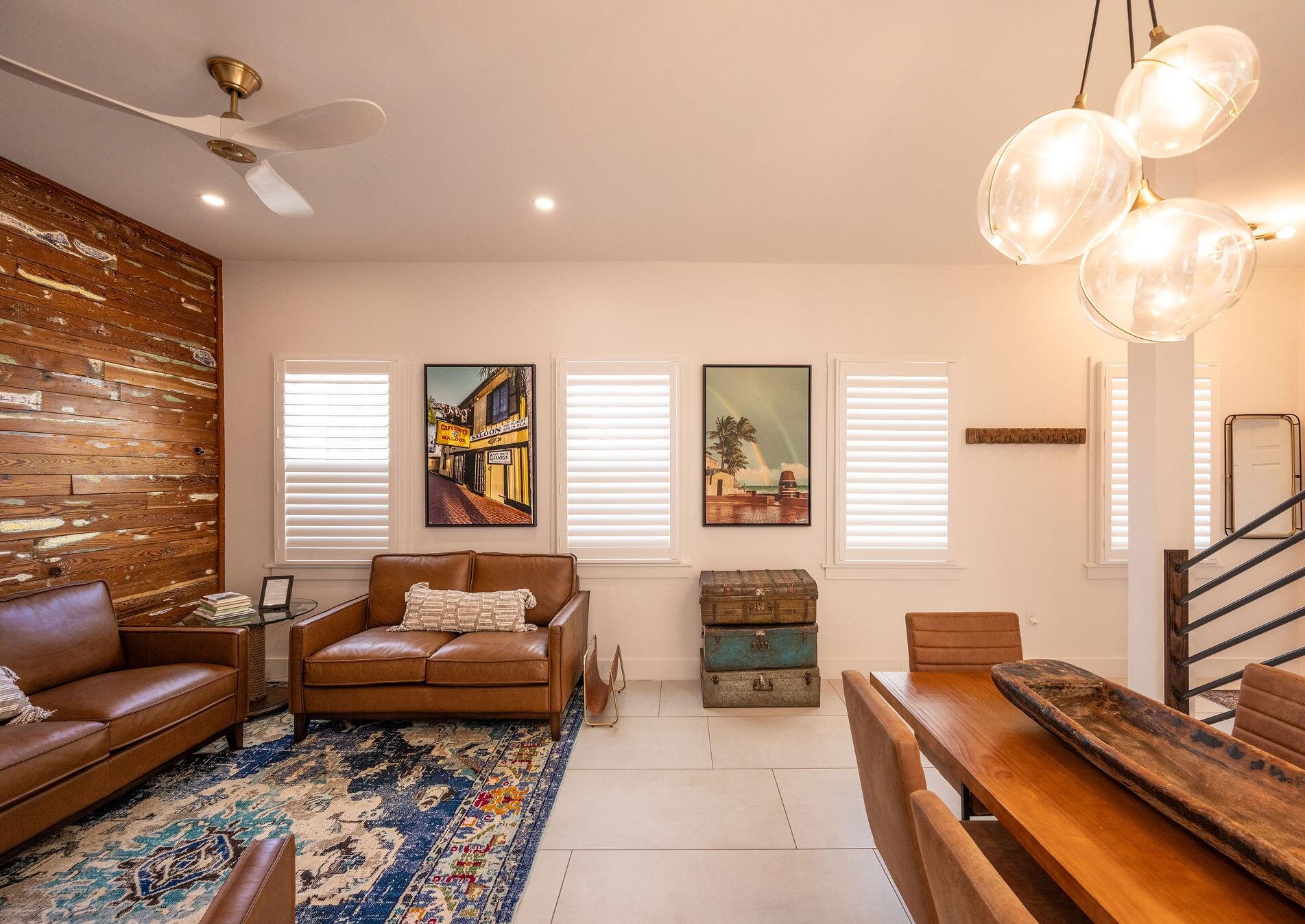 927 Thomas Street #2