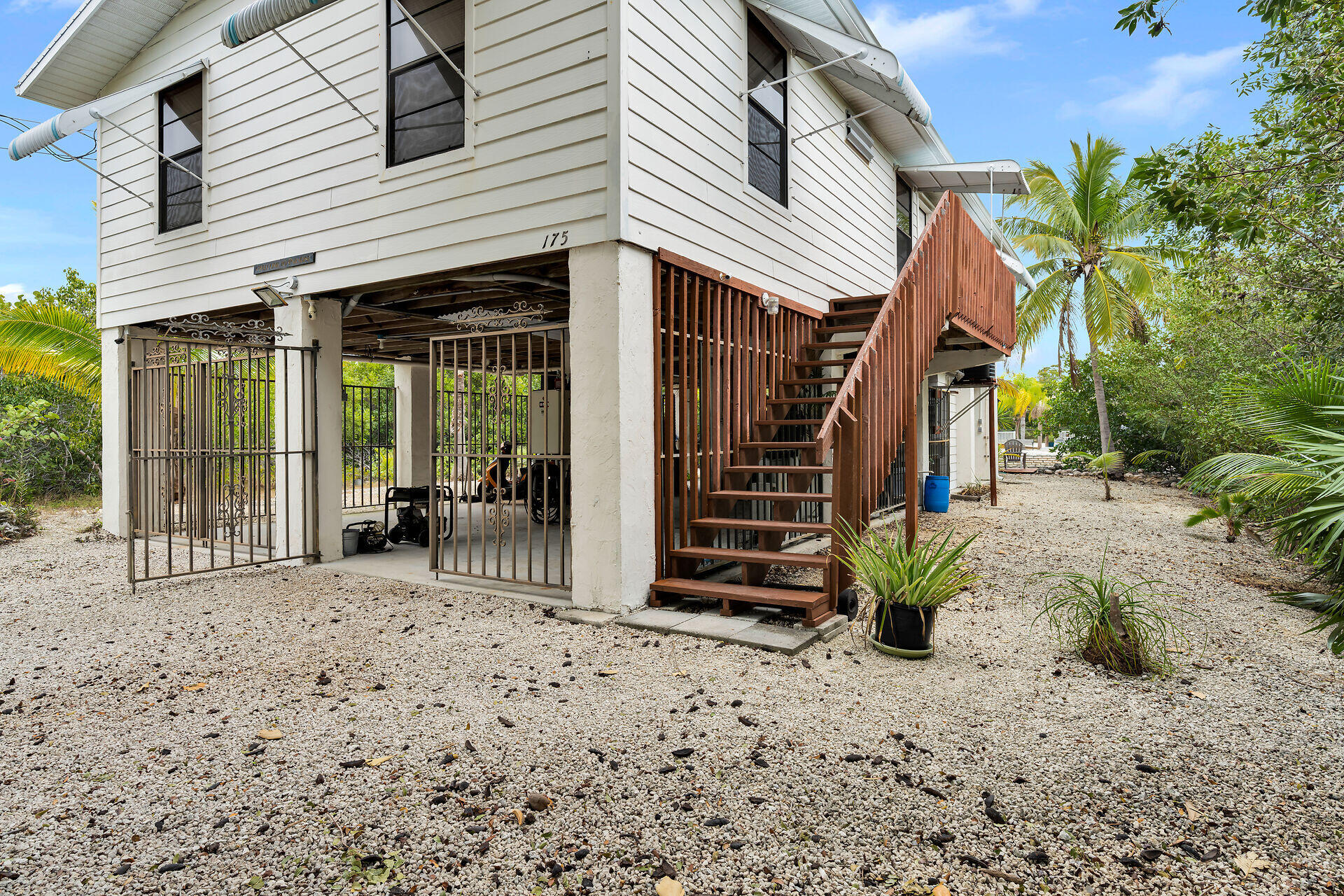 175 E Cahill Court