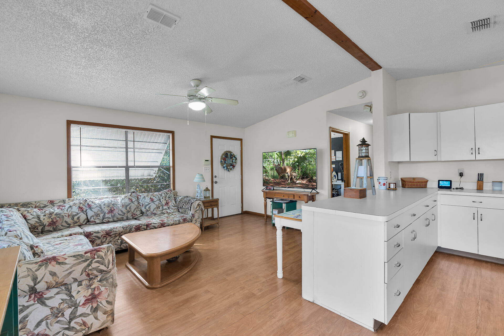 175 E Cahill Court