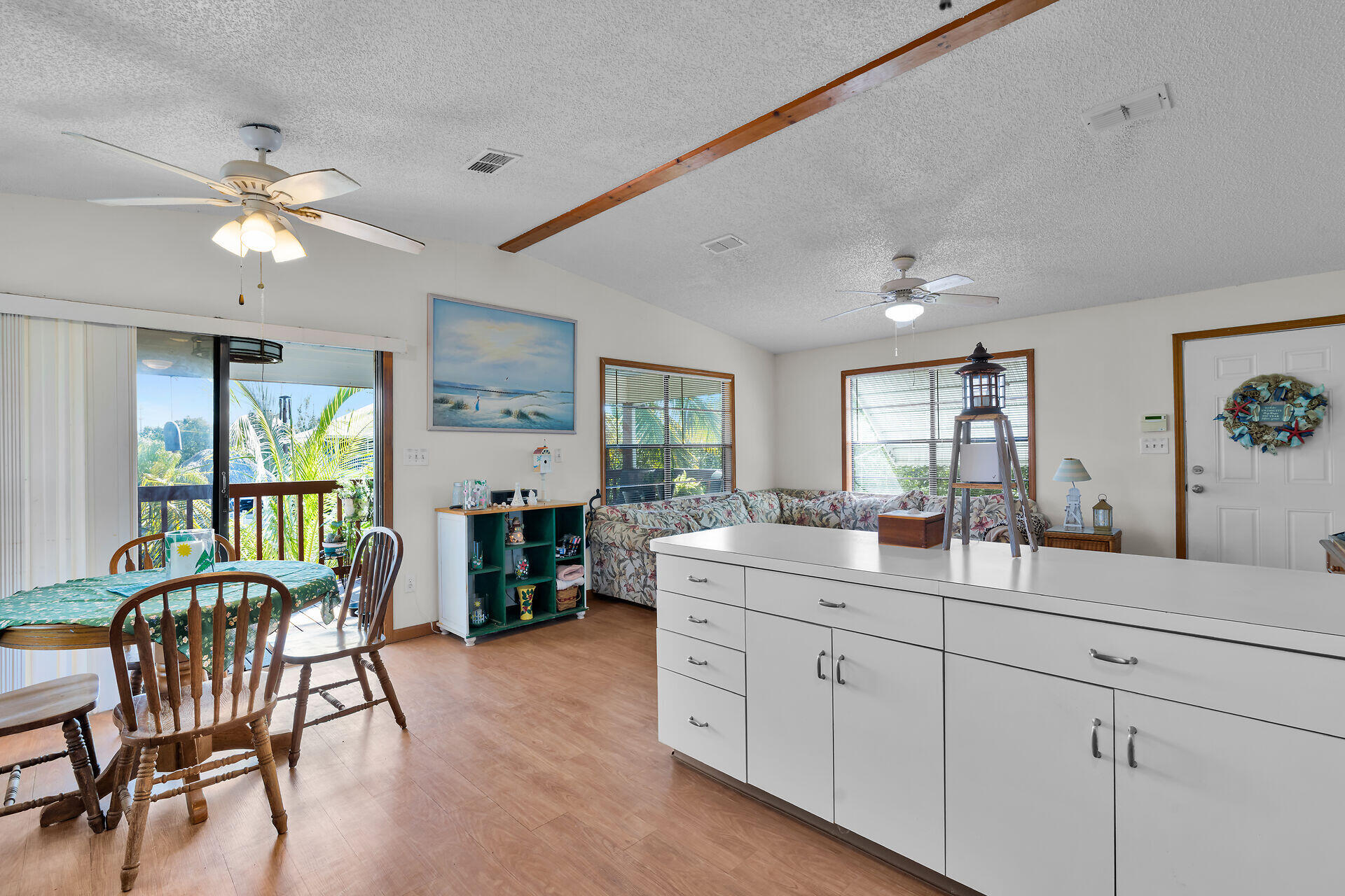 175 E Cahill Court