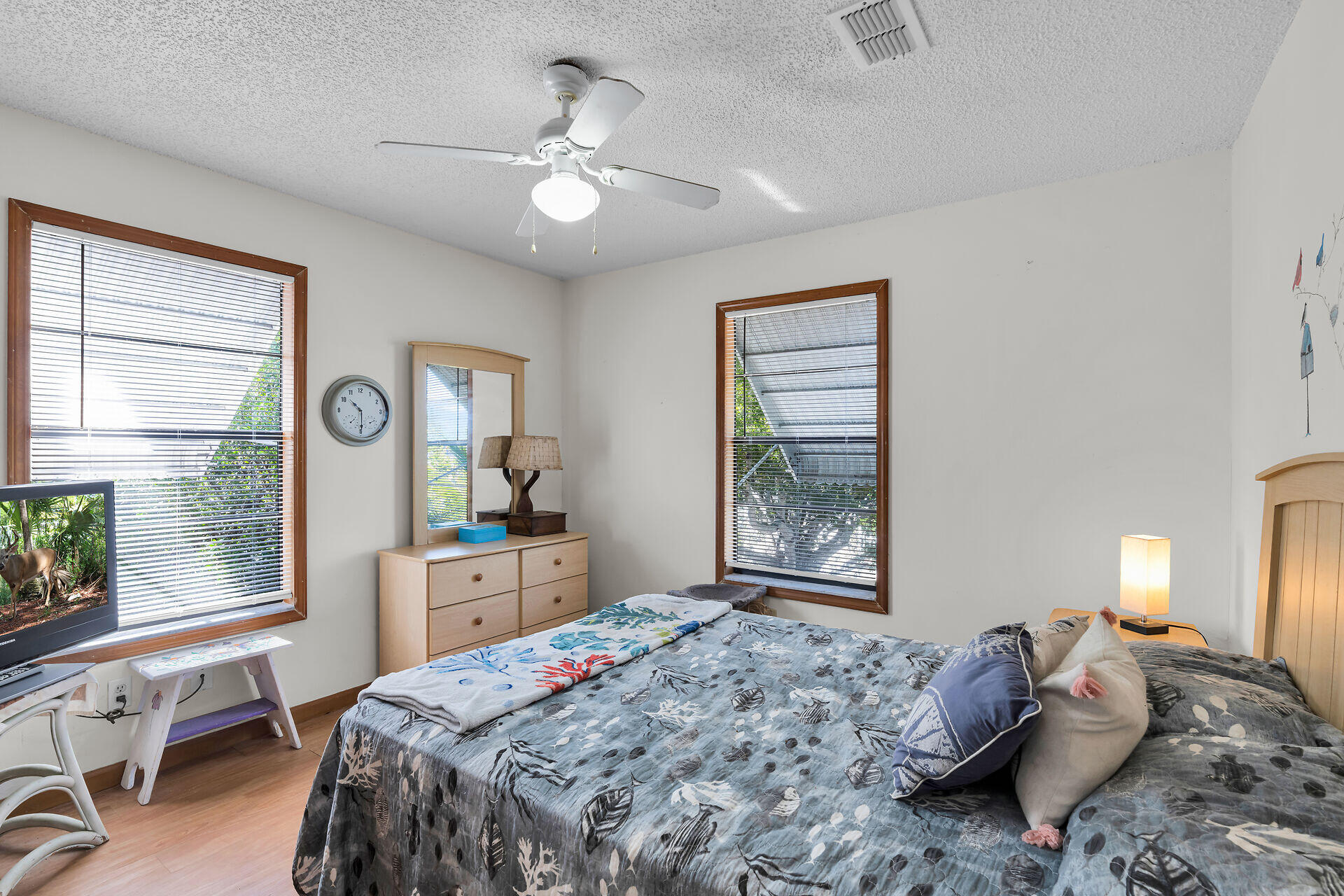 175 E Cahill Court
