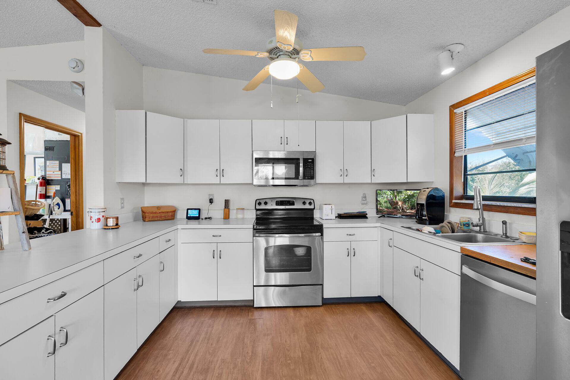 175 E Cahill Court