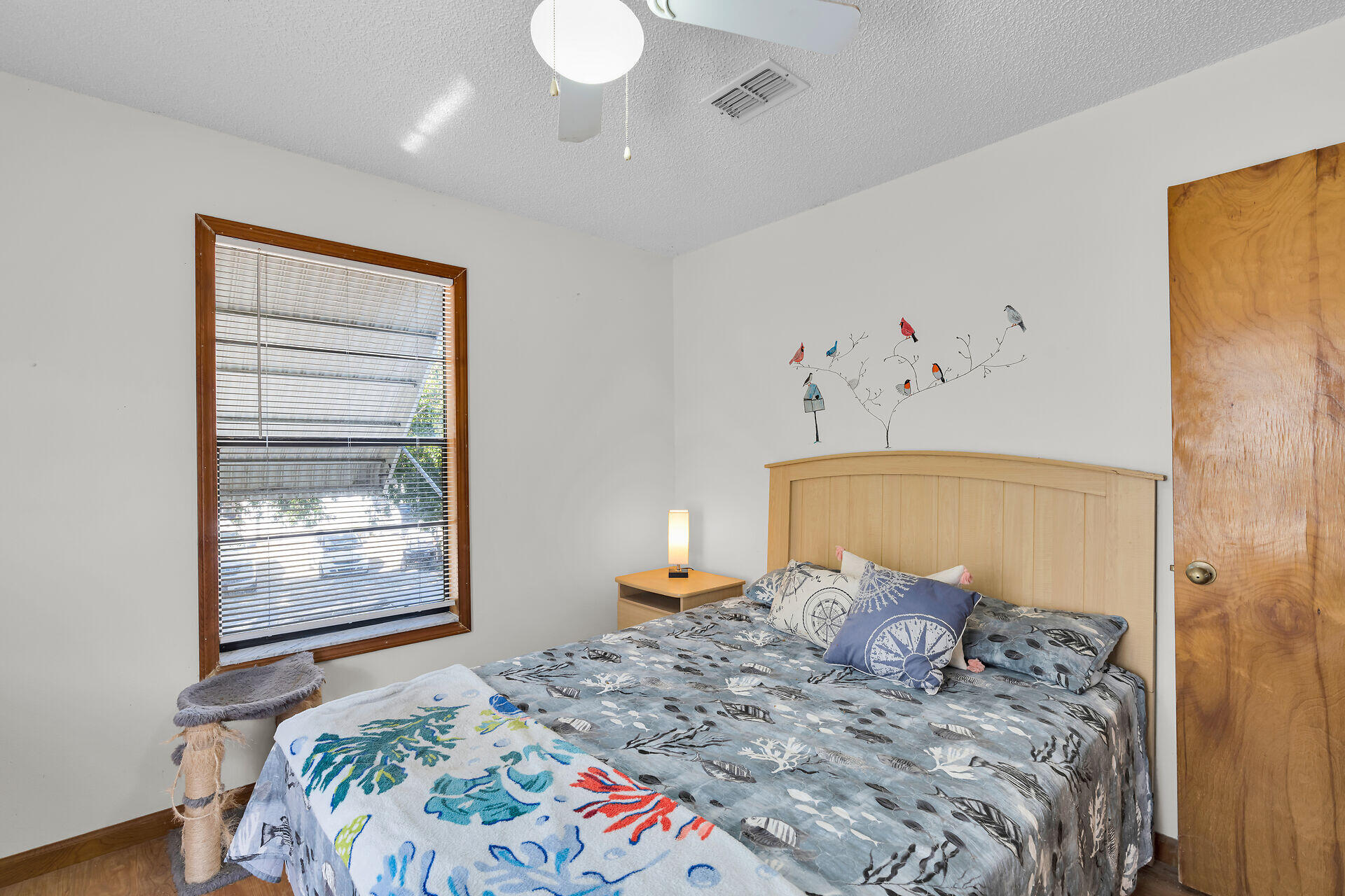 175 E Cahill Court