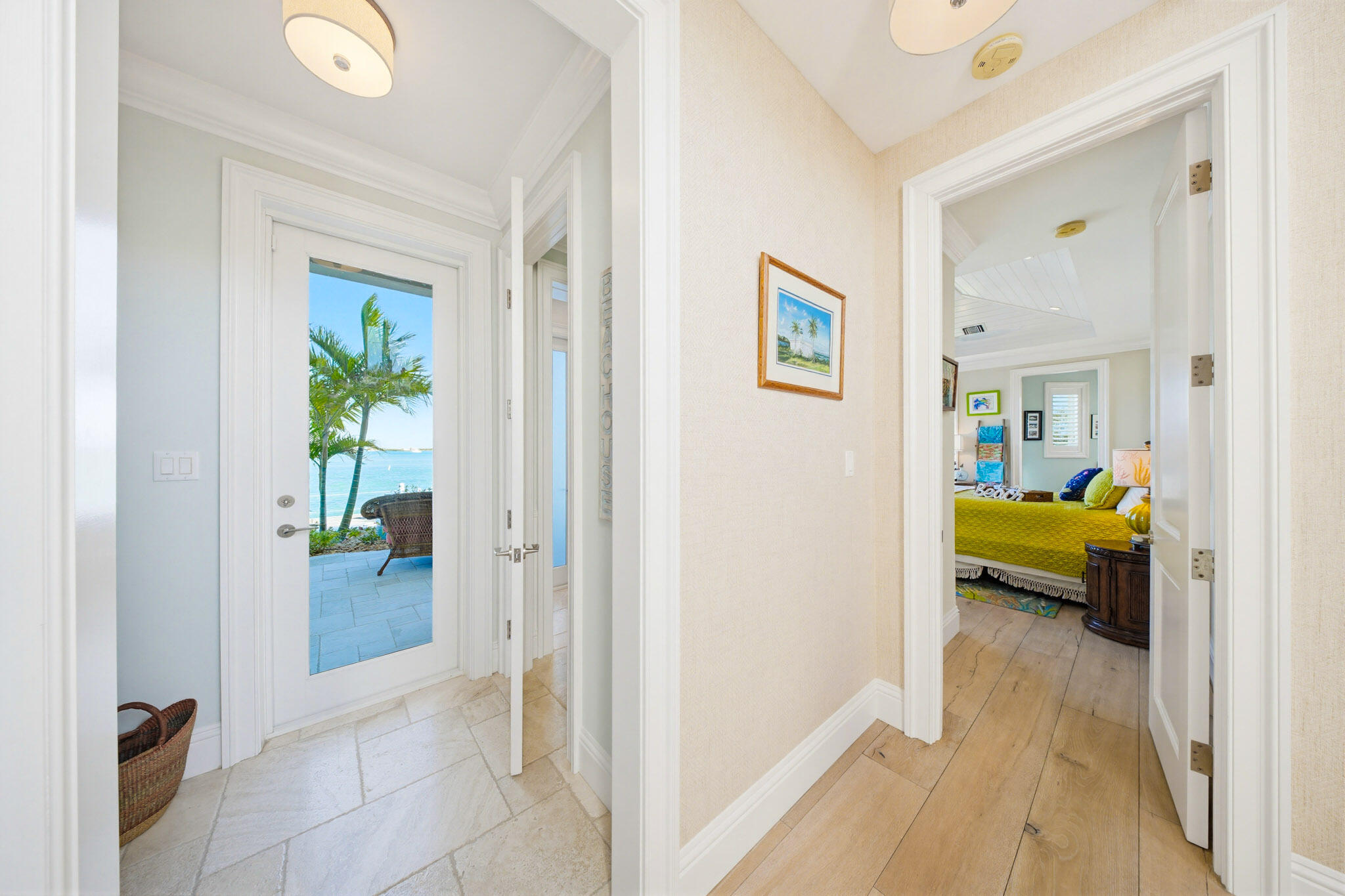 421 La Fitte Road