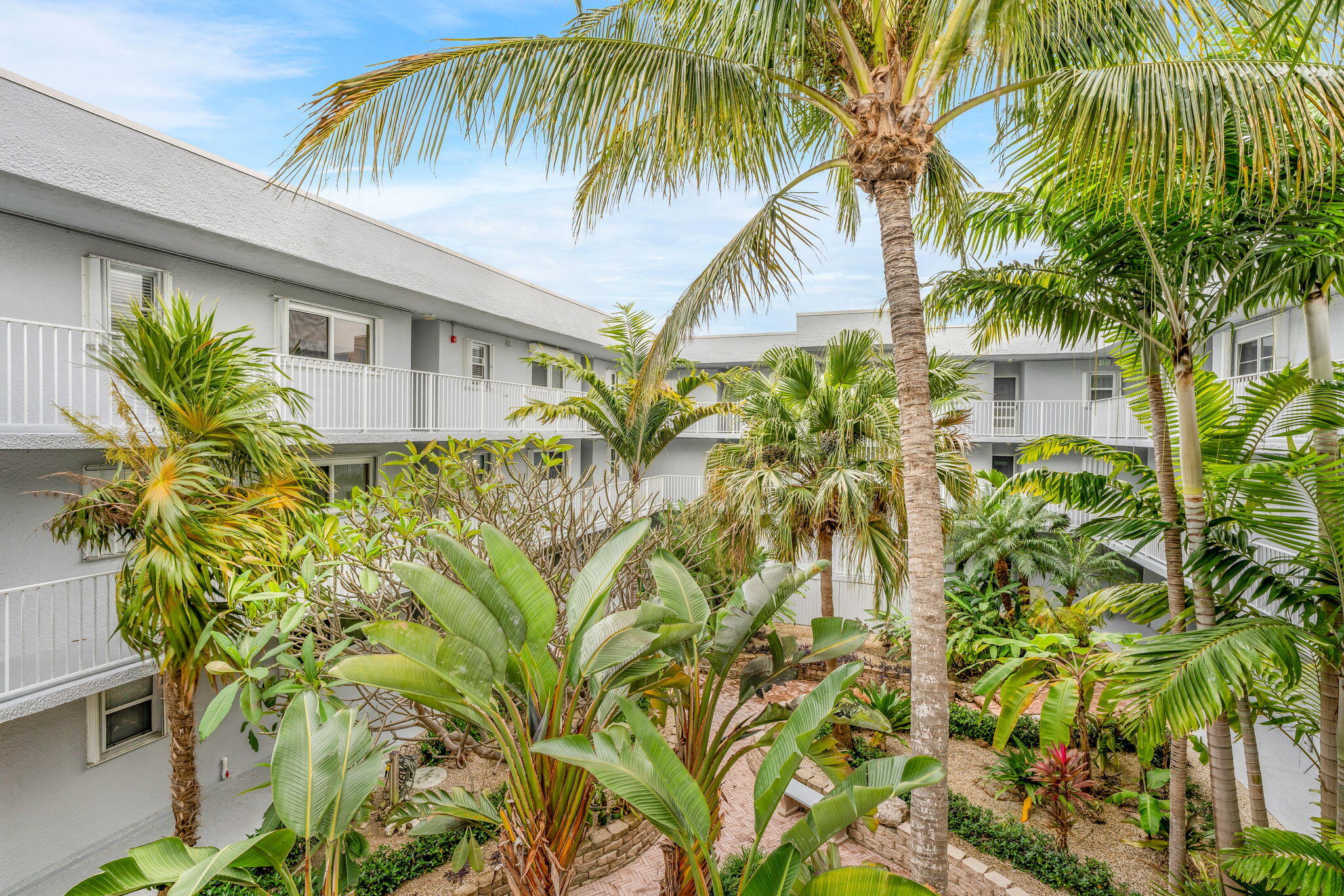 201 E Ocean Drive 1-308
