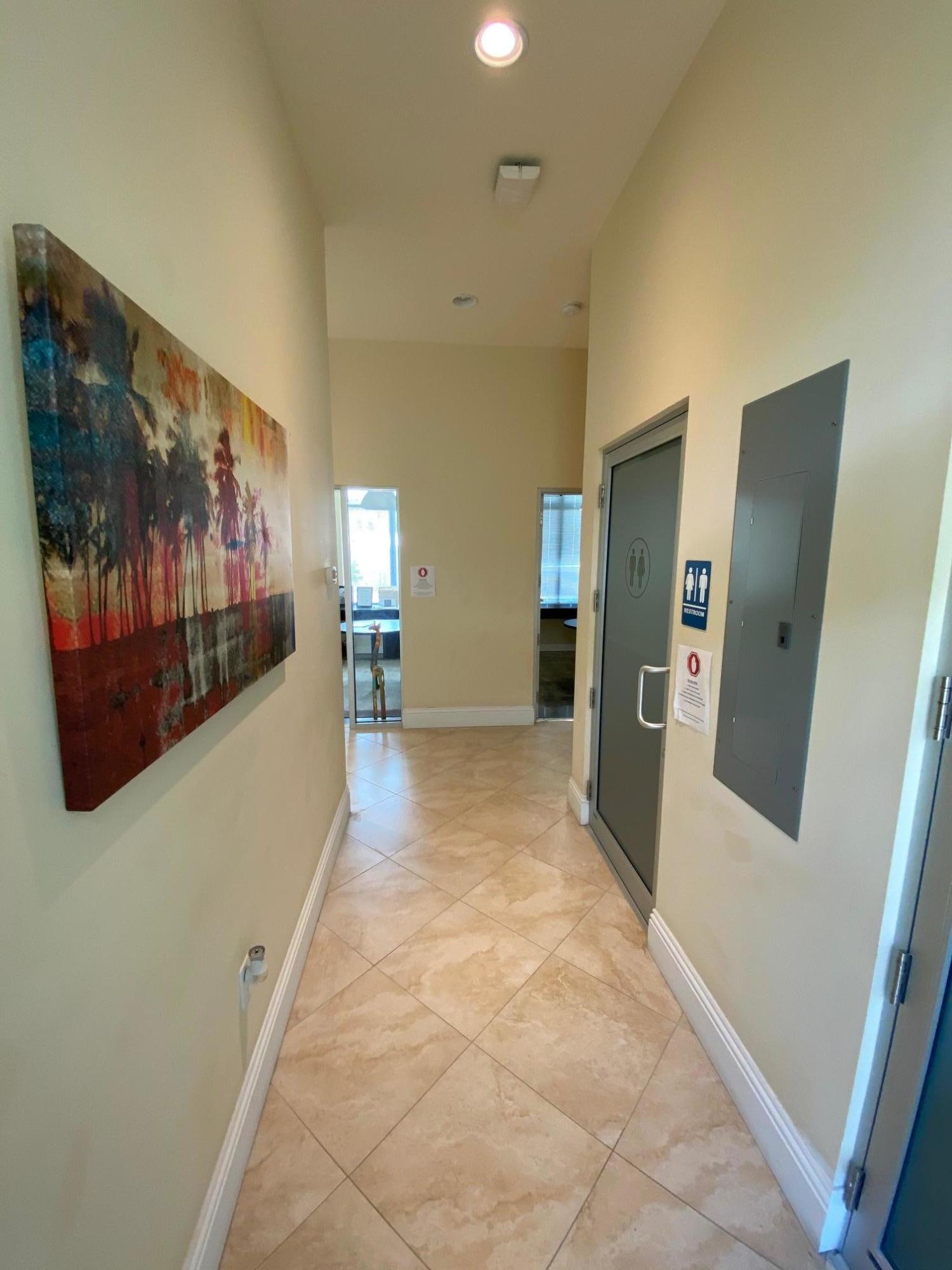 9141 Overseas Highway Office 4