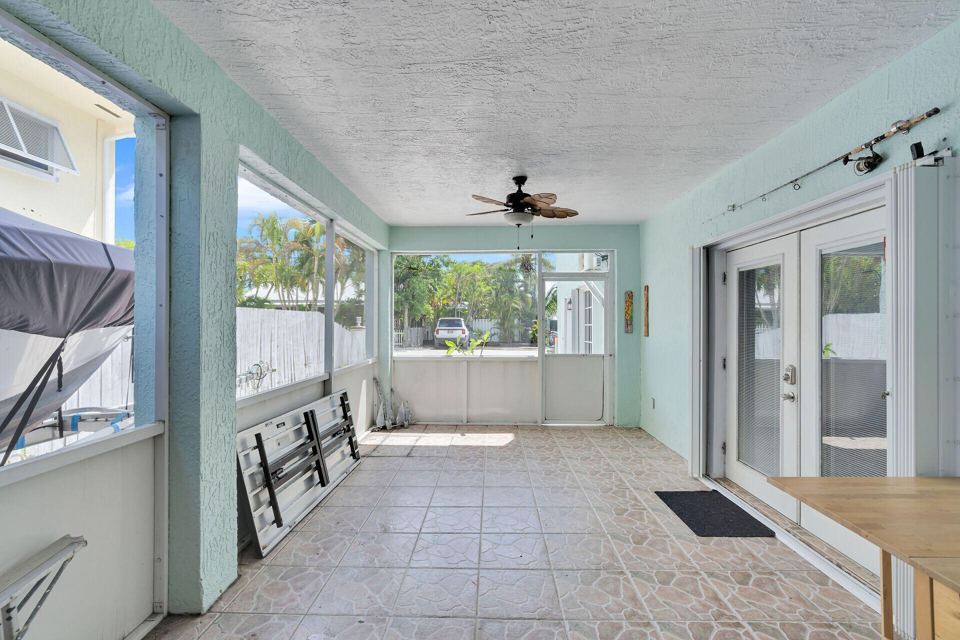 64 Coconut Drive