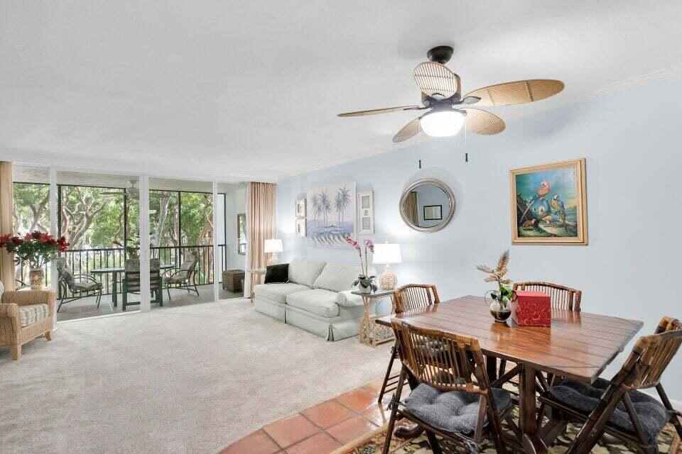 97652 Overseas Highway APT M10