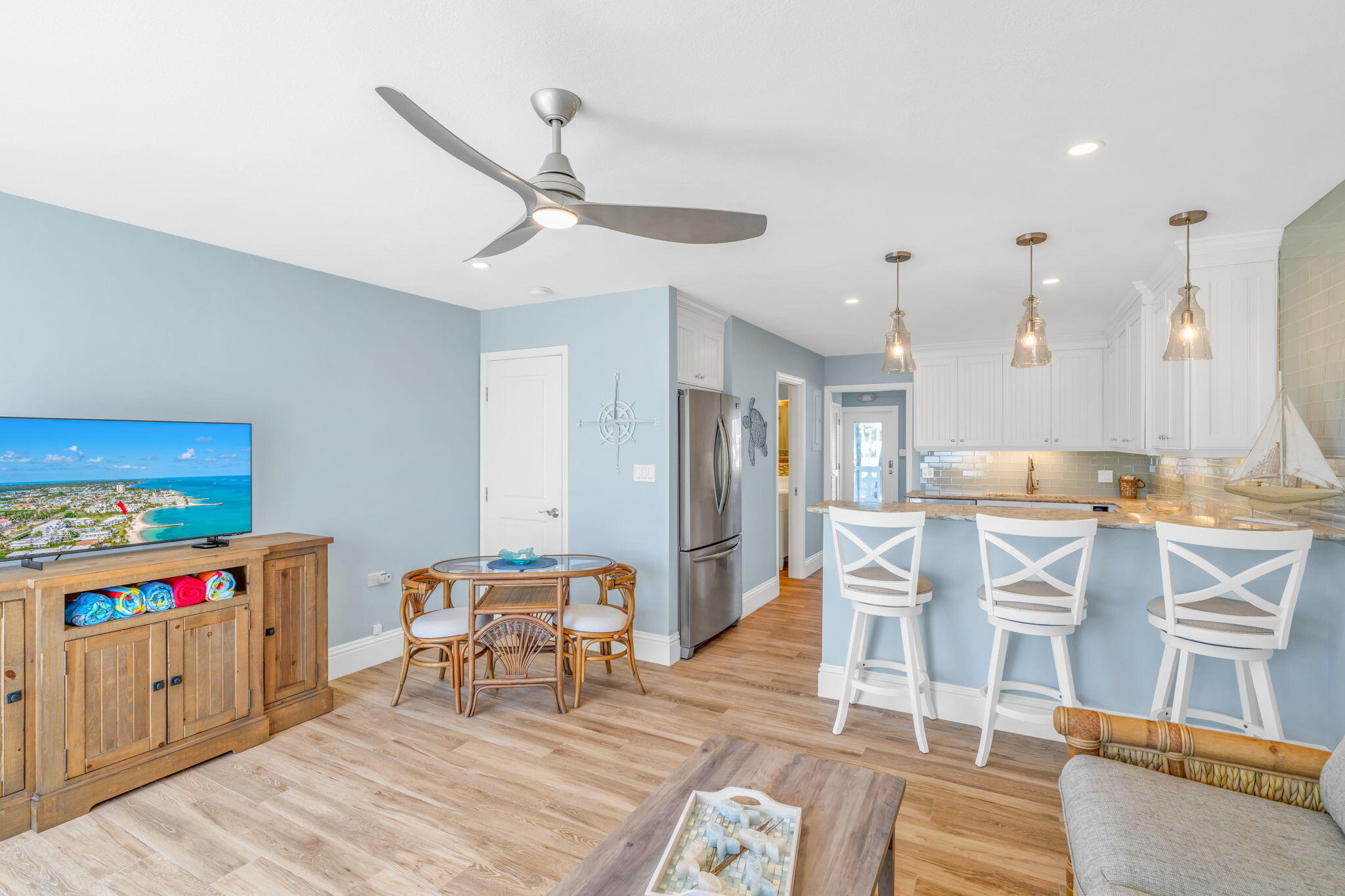 755 W Ocean Drive 7