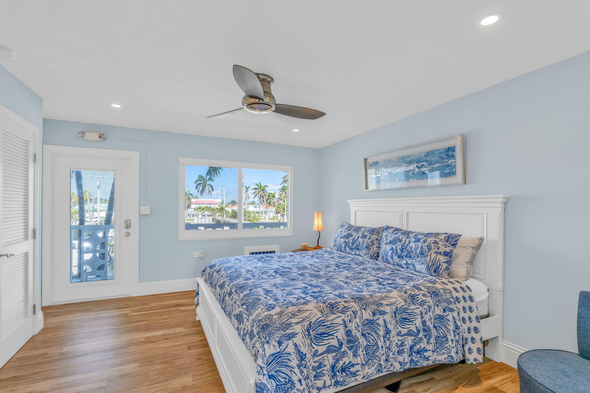 755 W Ocean Drive 7