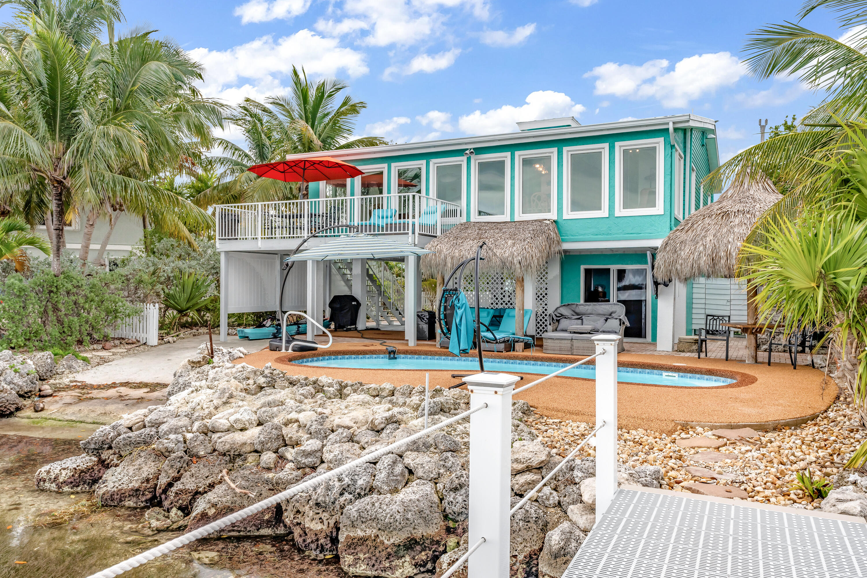 831 W Indies Drive