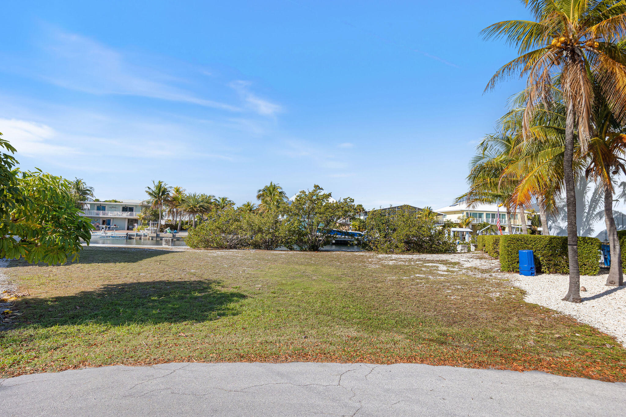 129 Porto Vista Court