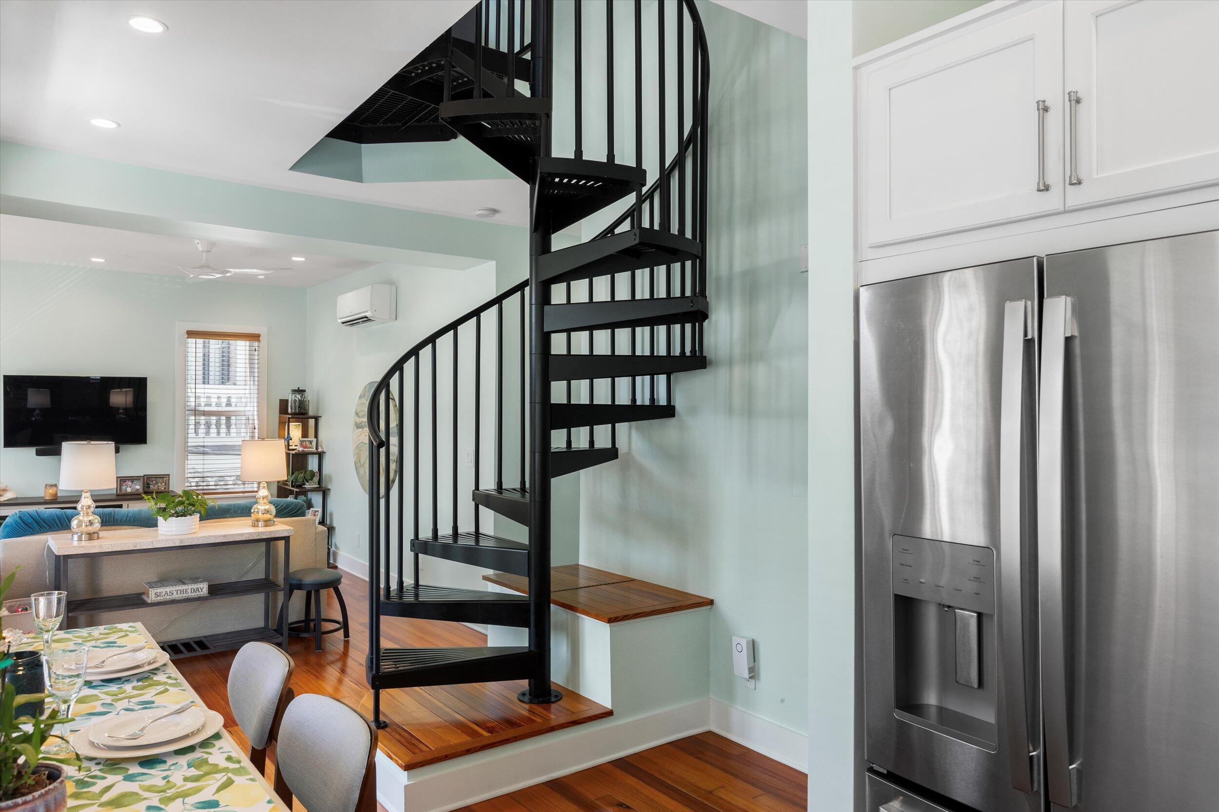 617 Fleming Street APT 4