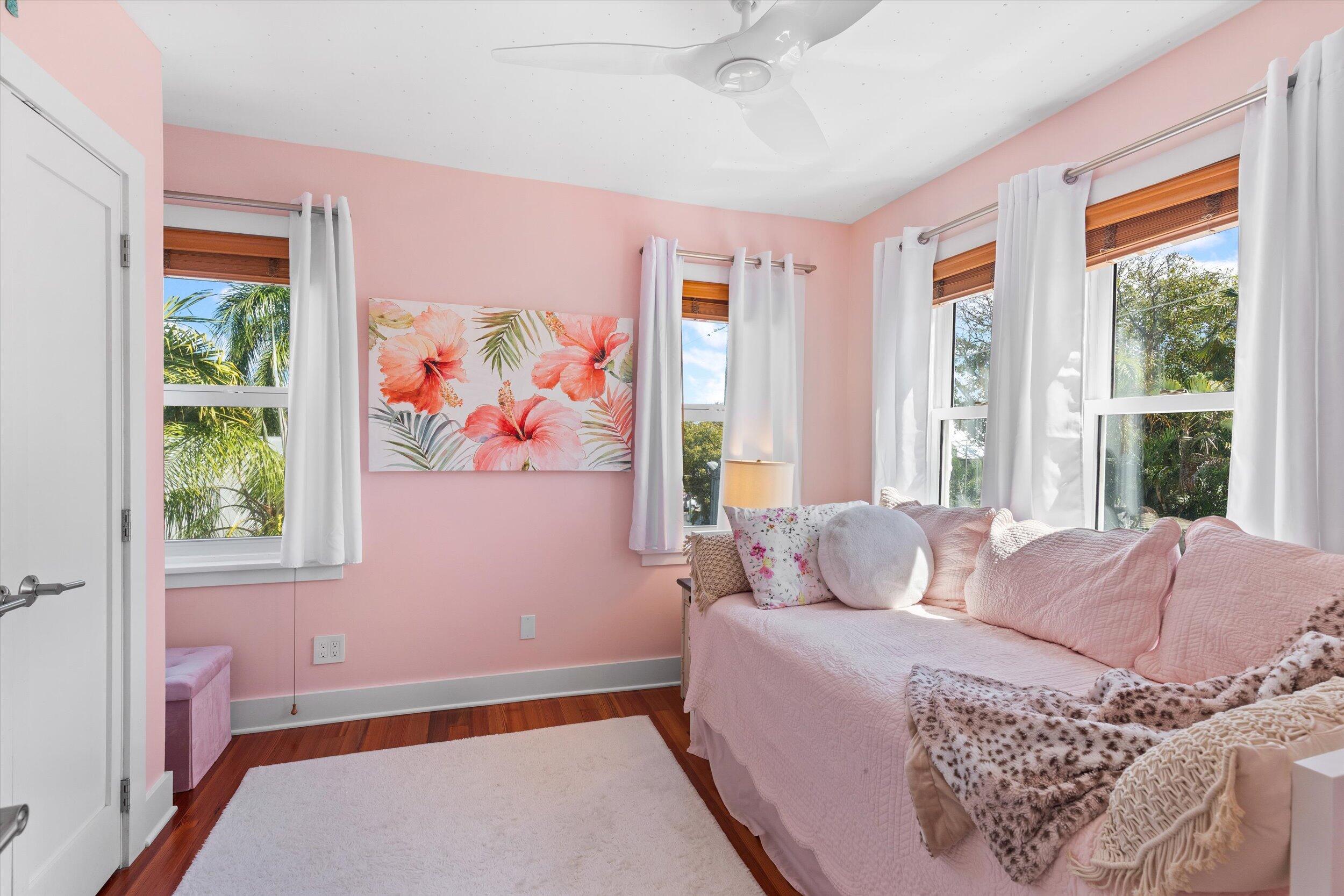 617 Fleming Street APT 4