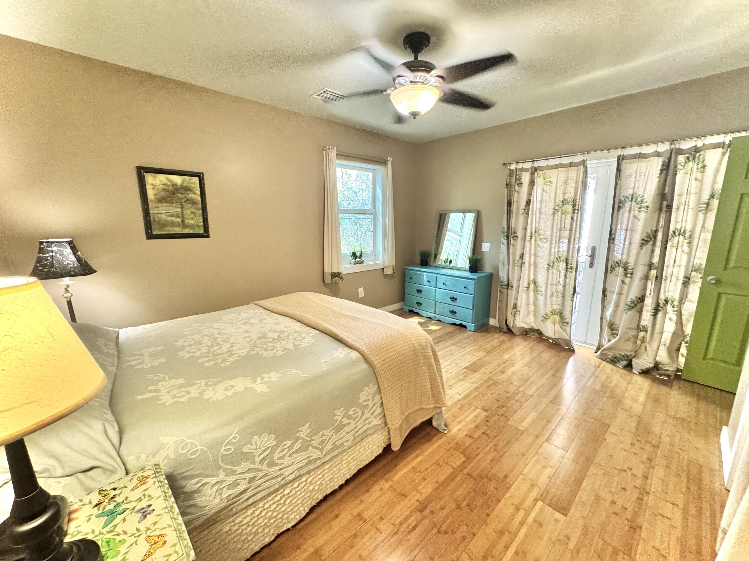 322 Southard Street
