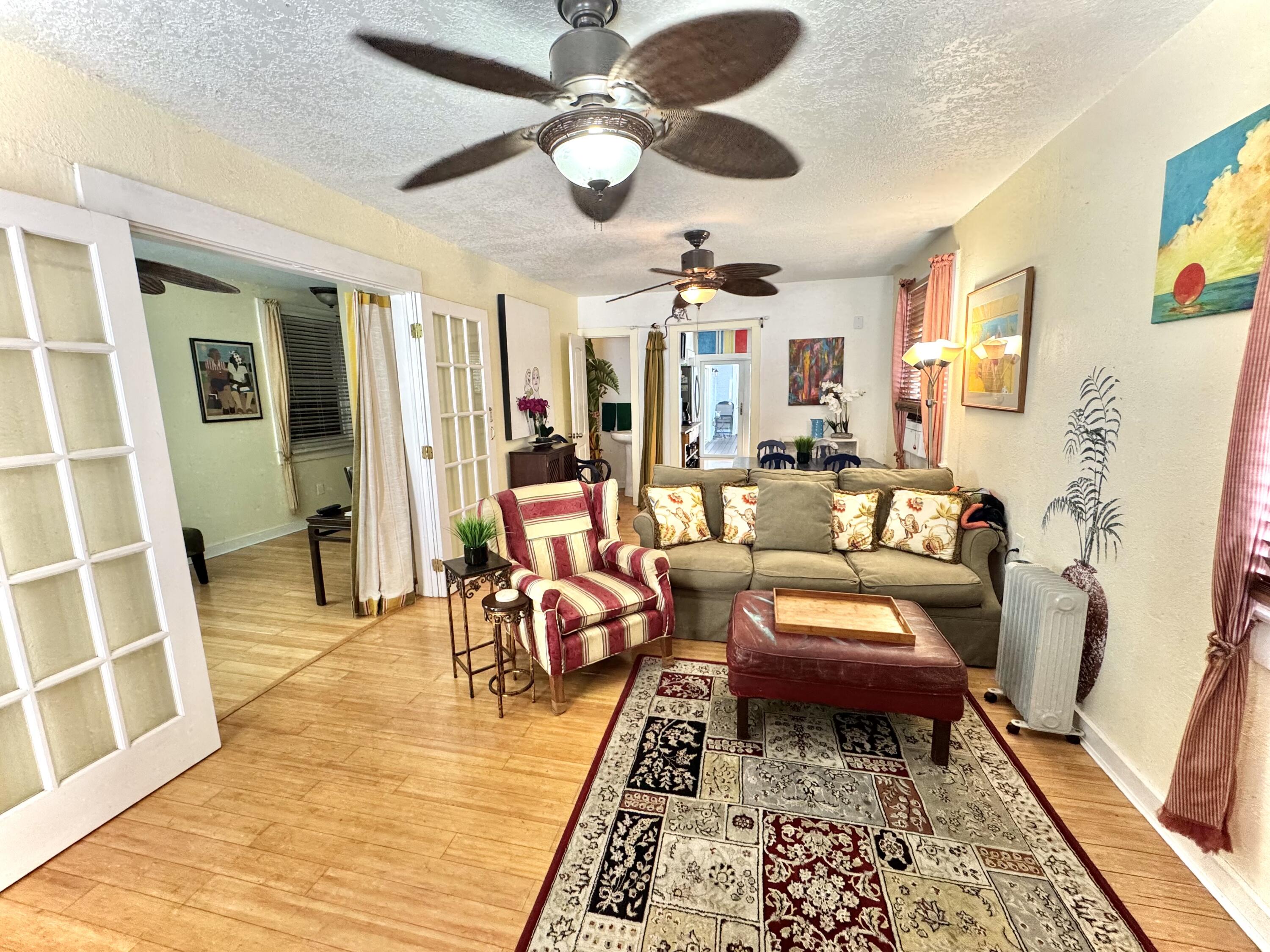 322 Southard Street