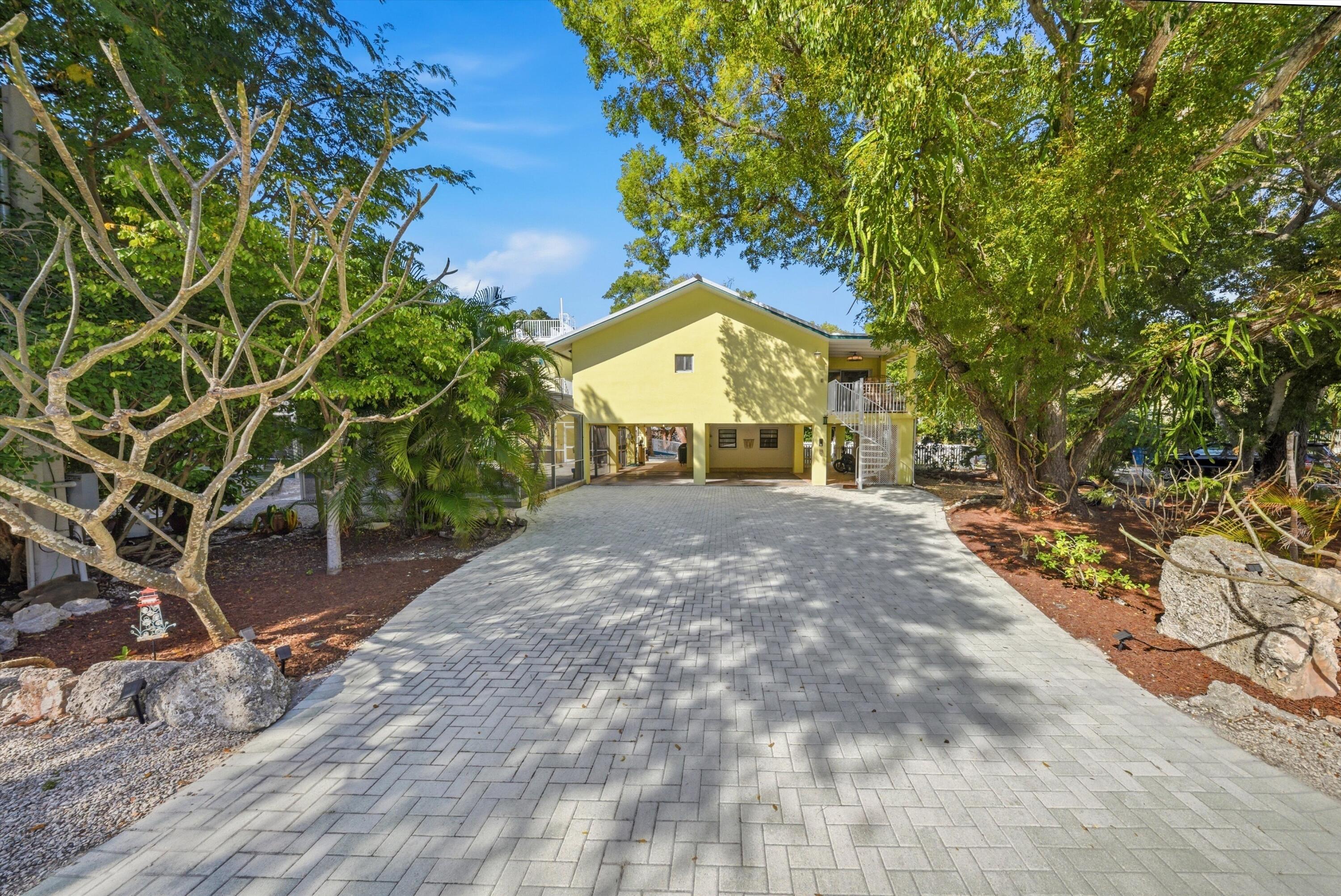 155 Fontaine Drive