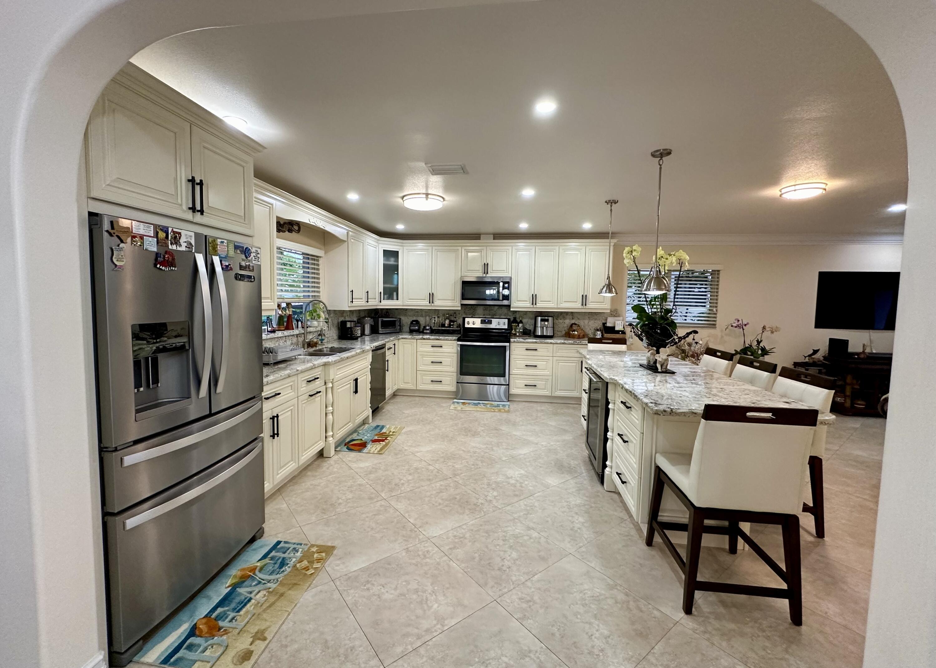 27 Abaco Road